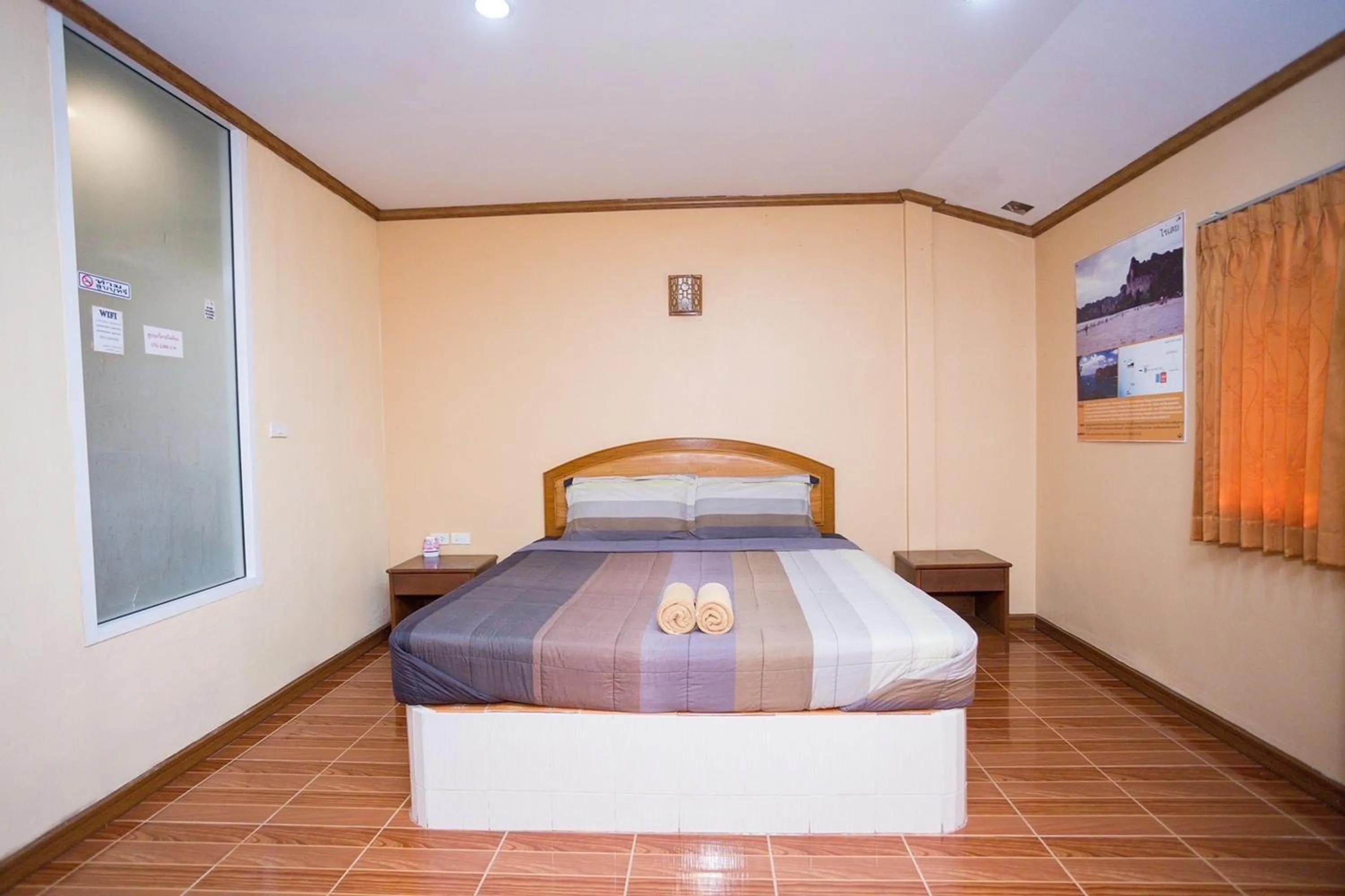 Bedroom, Bed in M.P Resort