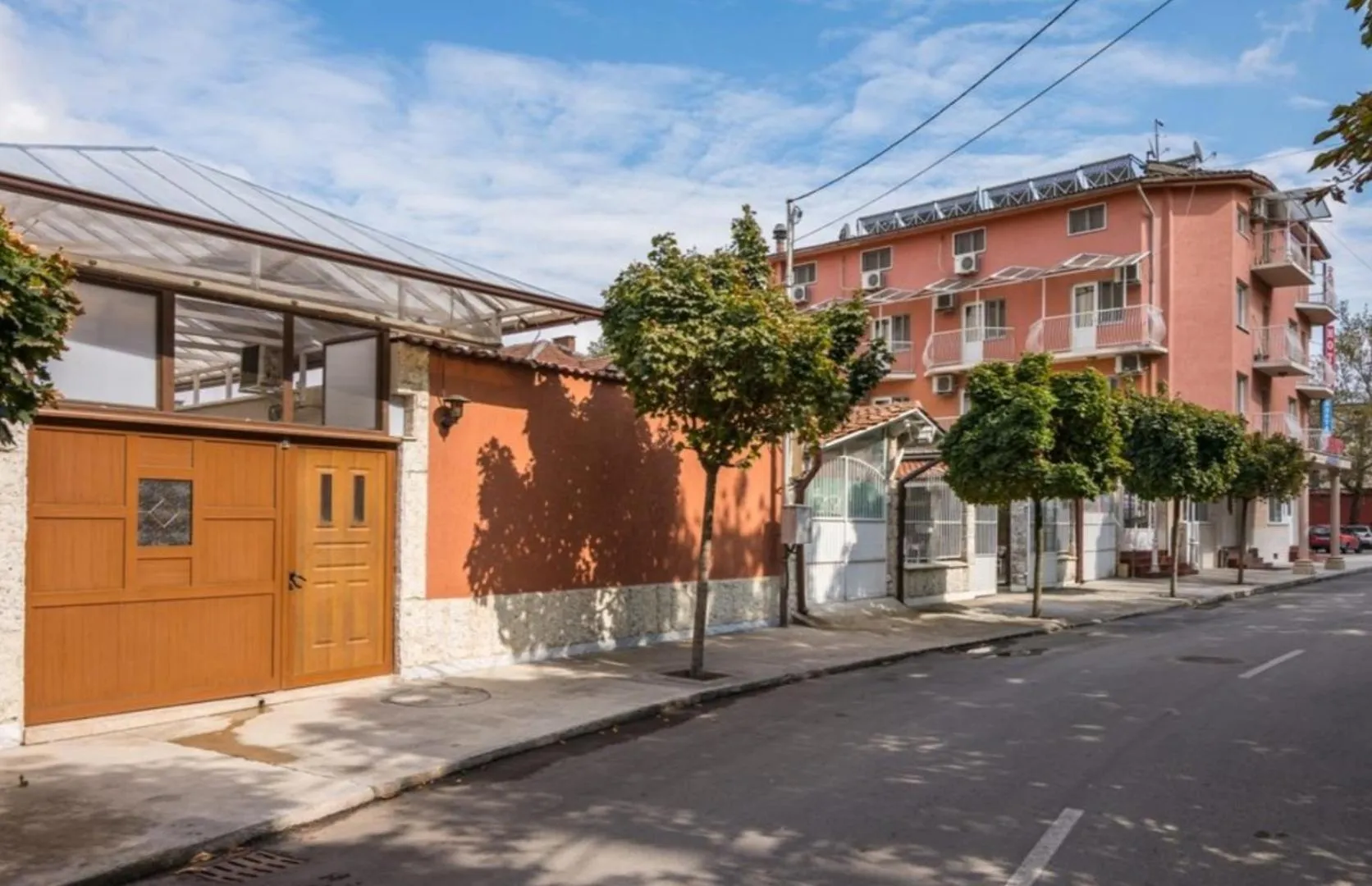 Facade/entrance in Hotel Fantasy