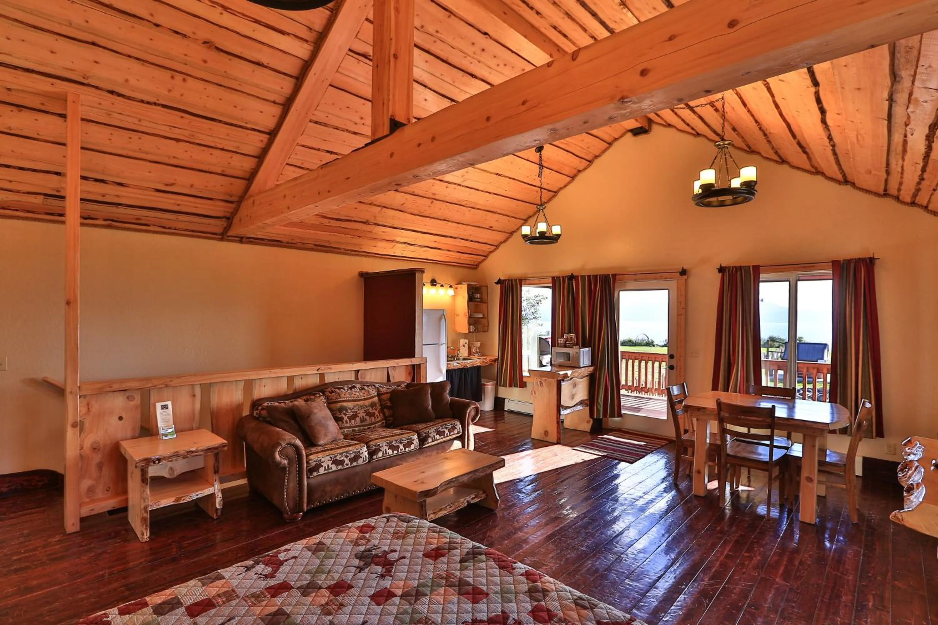 Lounge or bar in Kenai Peninsula Suites