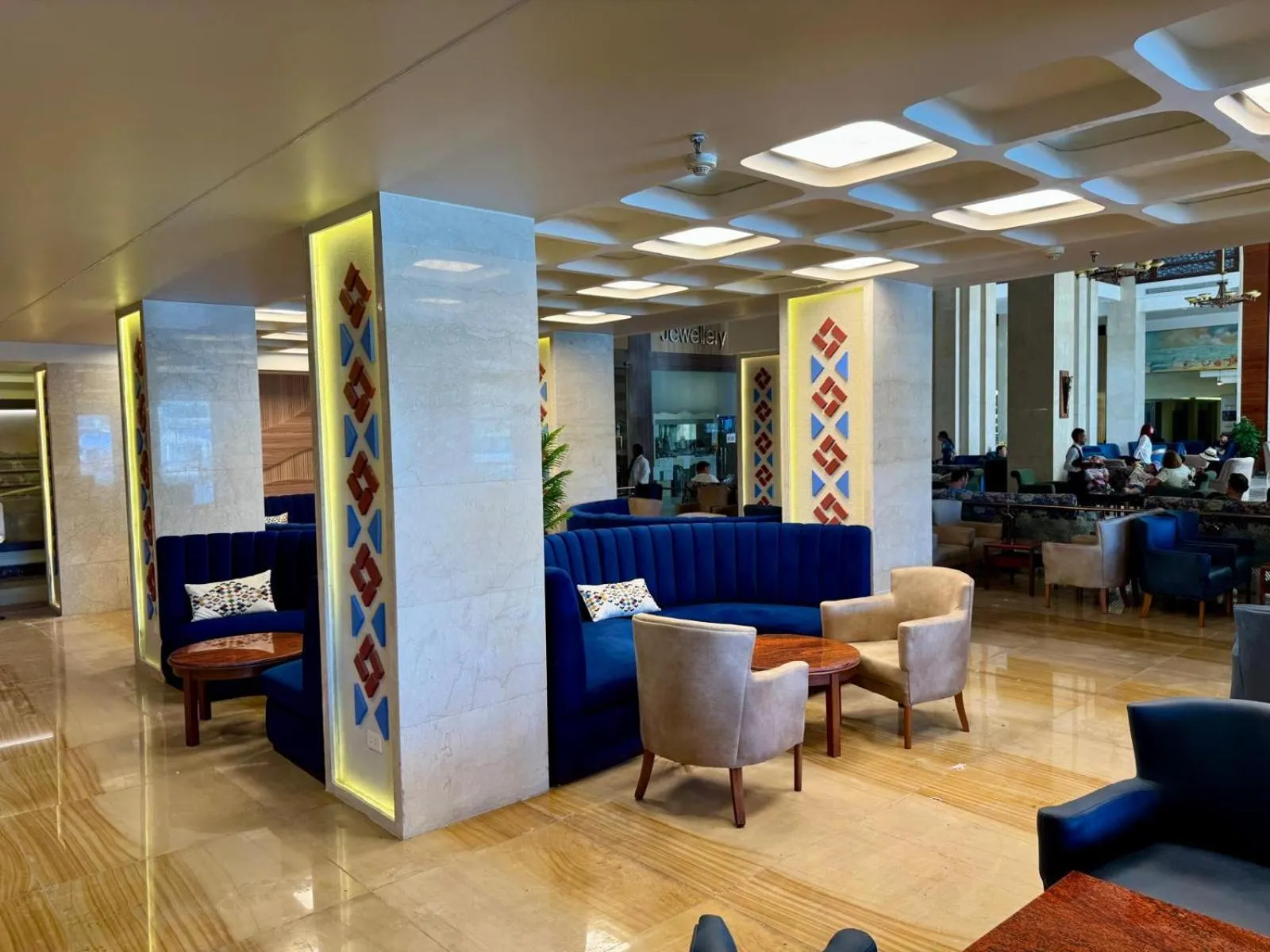 Royal Lagoons Resort & Aqua Park Families and Couples Only