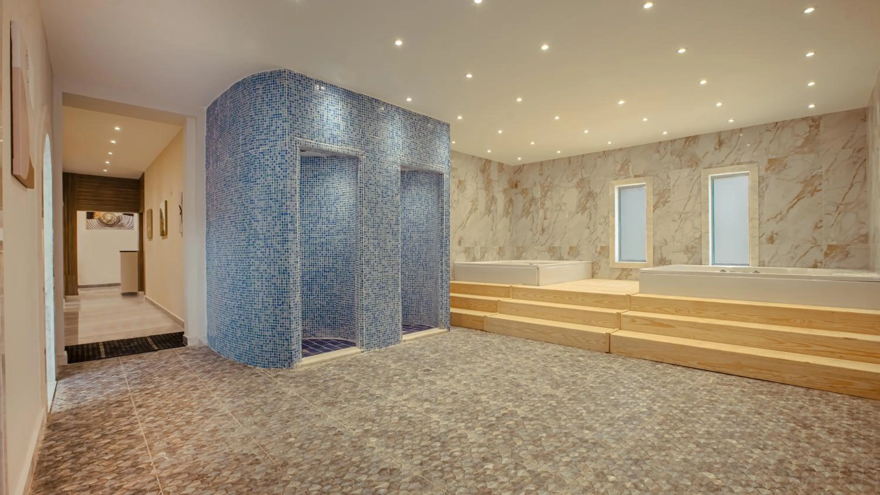 Royal Lagoons Resort & Aqua Park Families and Couples Only