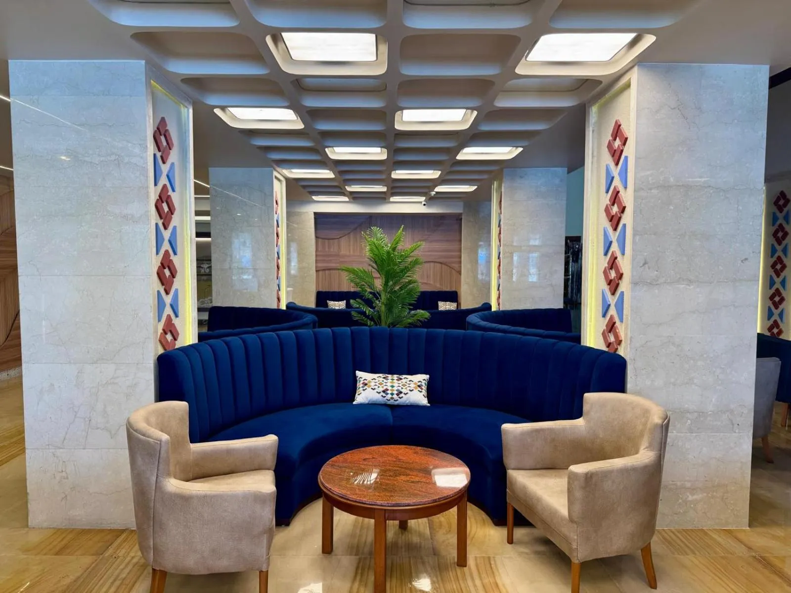 Royal Lagoons Resort & Aqua Park Families and Couples Only