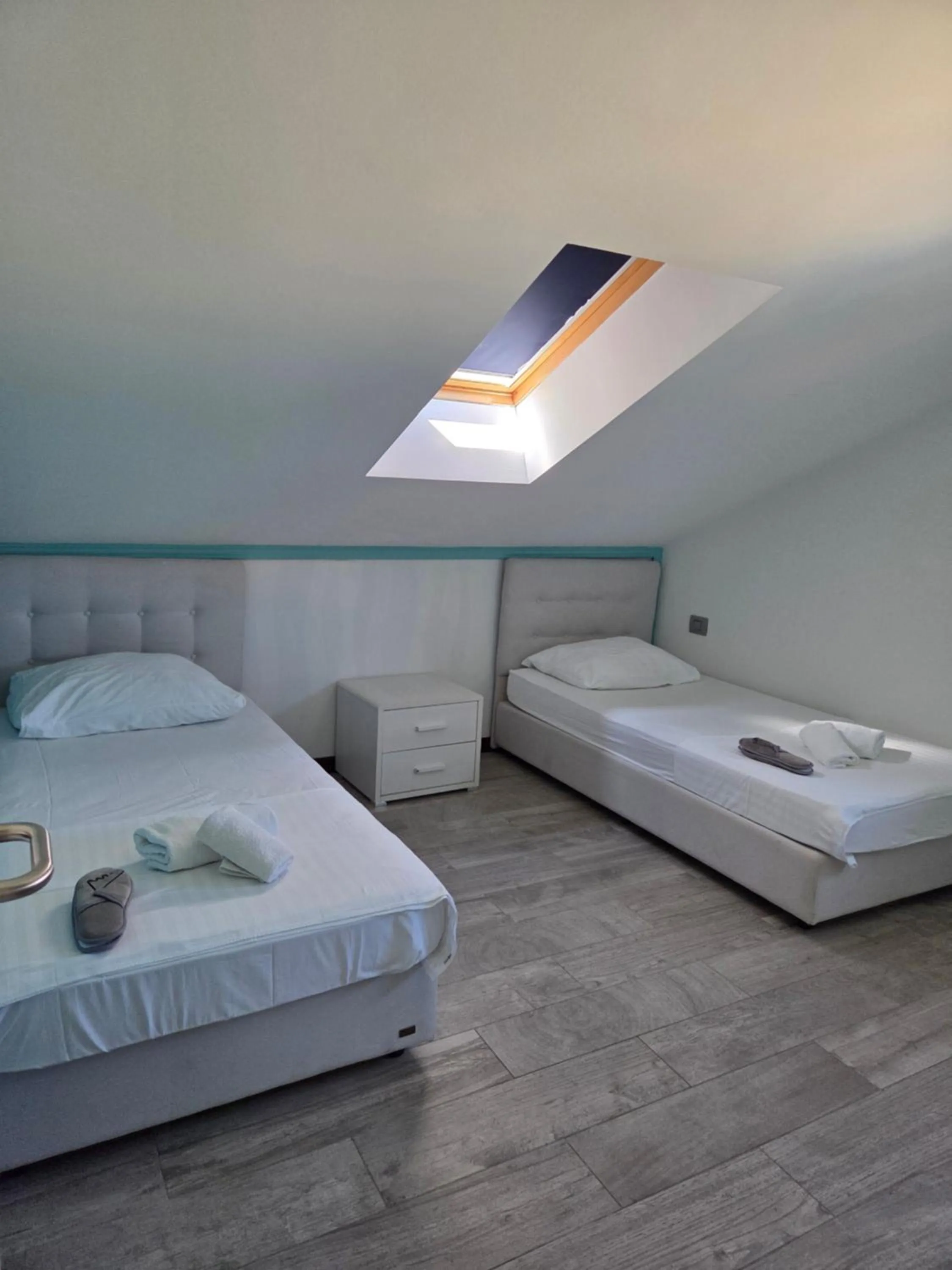 Bed in Kristal Paris Resort