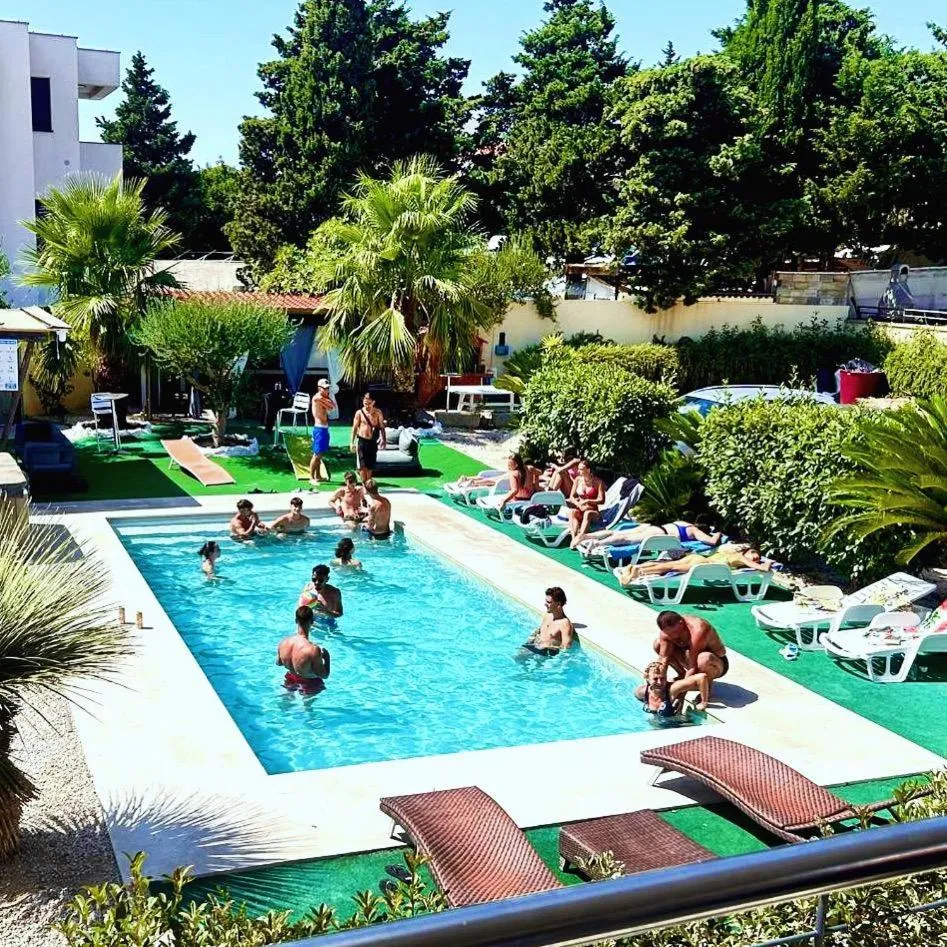 Day in Kristal Paris Resort