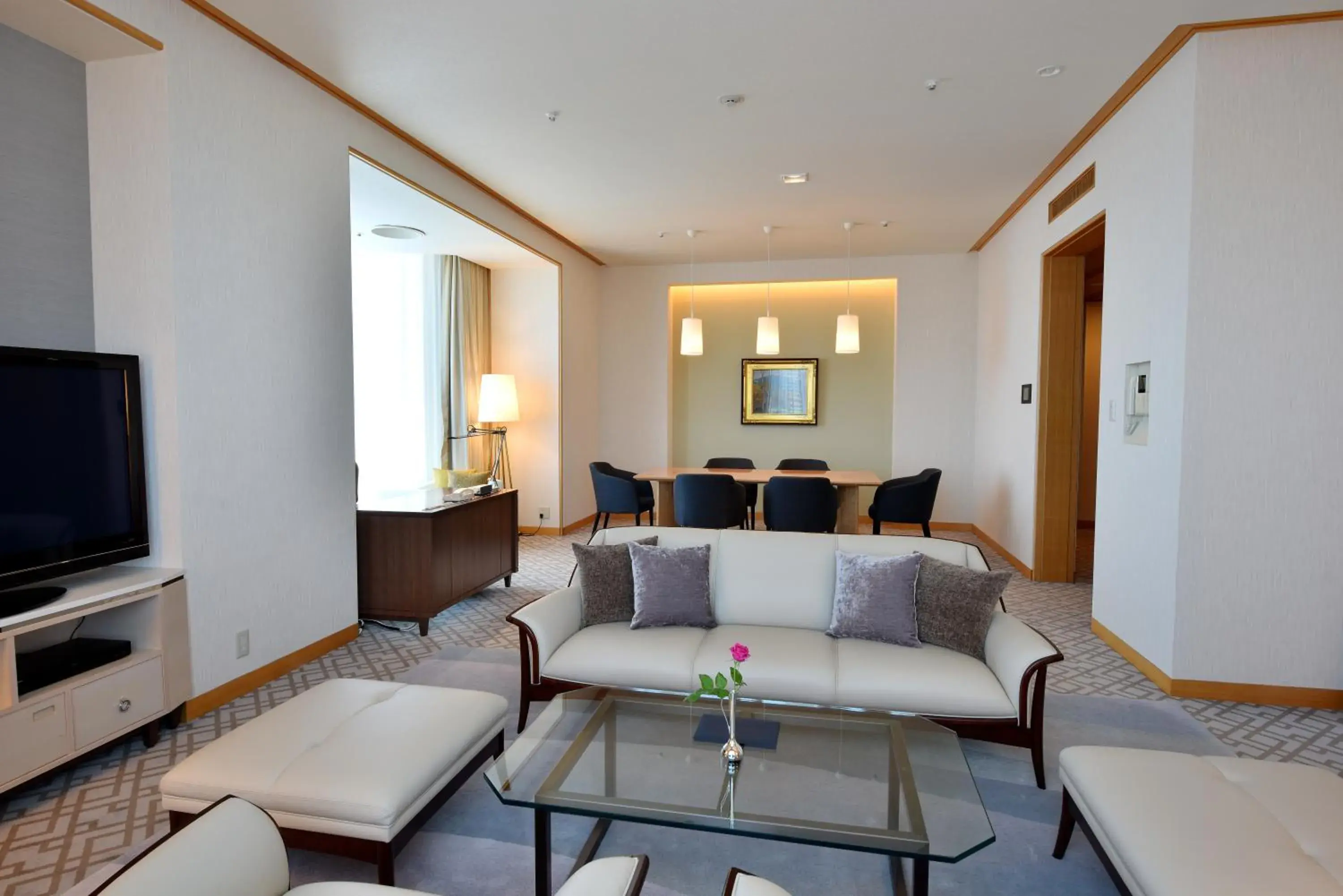 Tower Building - single occupancy - High Floor Pent House Suite Twin in Imperial Hotel Tokyo Tower Building - single occupancy - High Floor Pent House Suite Twin in Imperial Hotel Tokyo