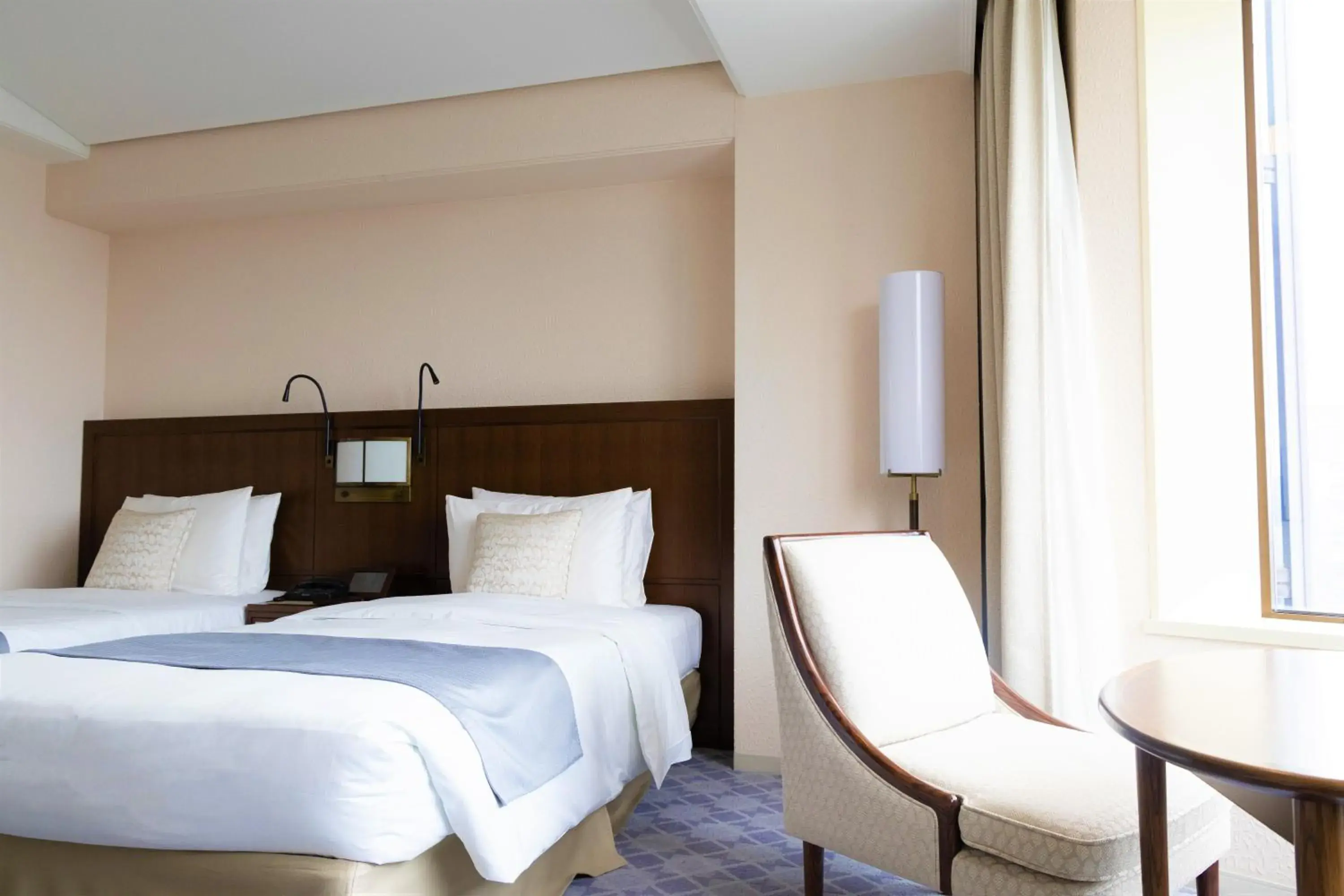 Tower Building Standard Twin in Imperial Hotel Tokyo Tower Building Standard Twin in Imperial Hotel Tokyo