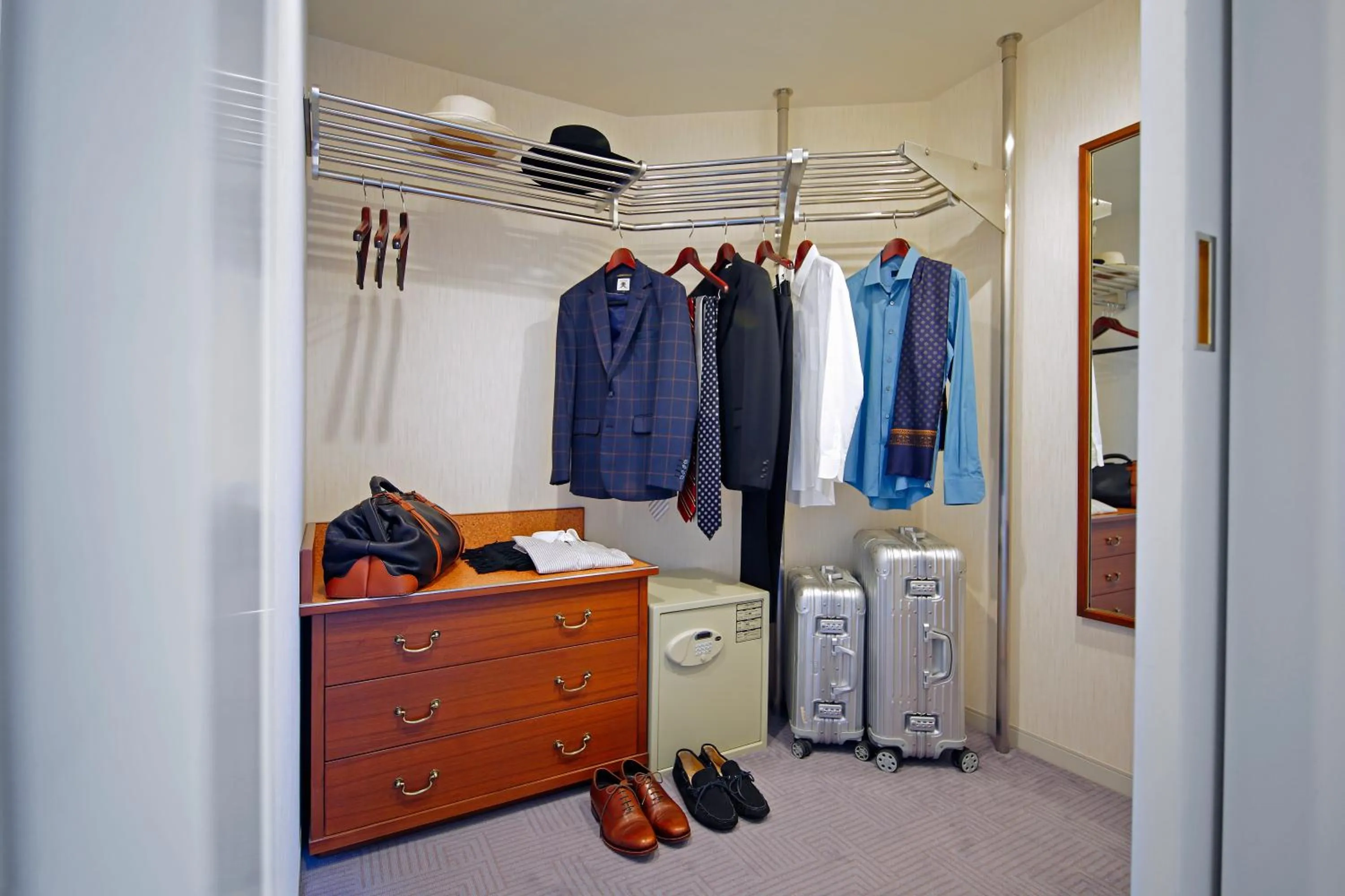 Photo of the whole room in Imperial Hotel Tokyo