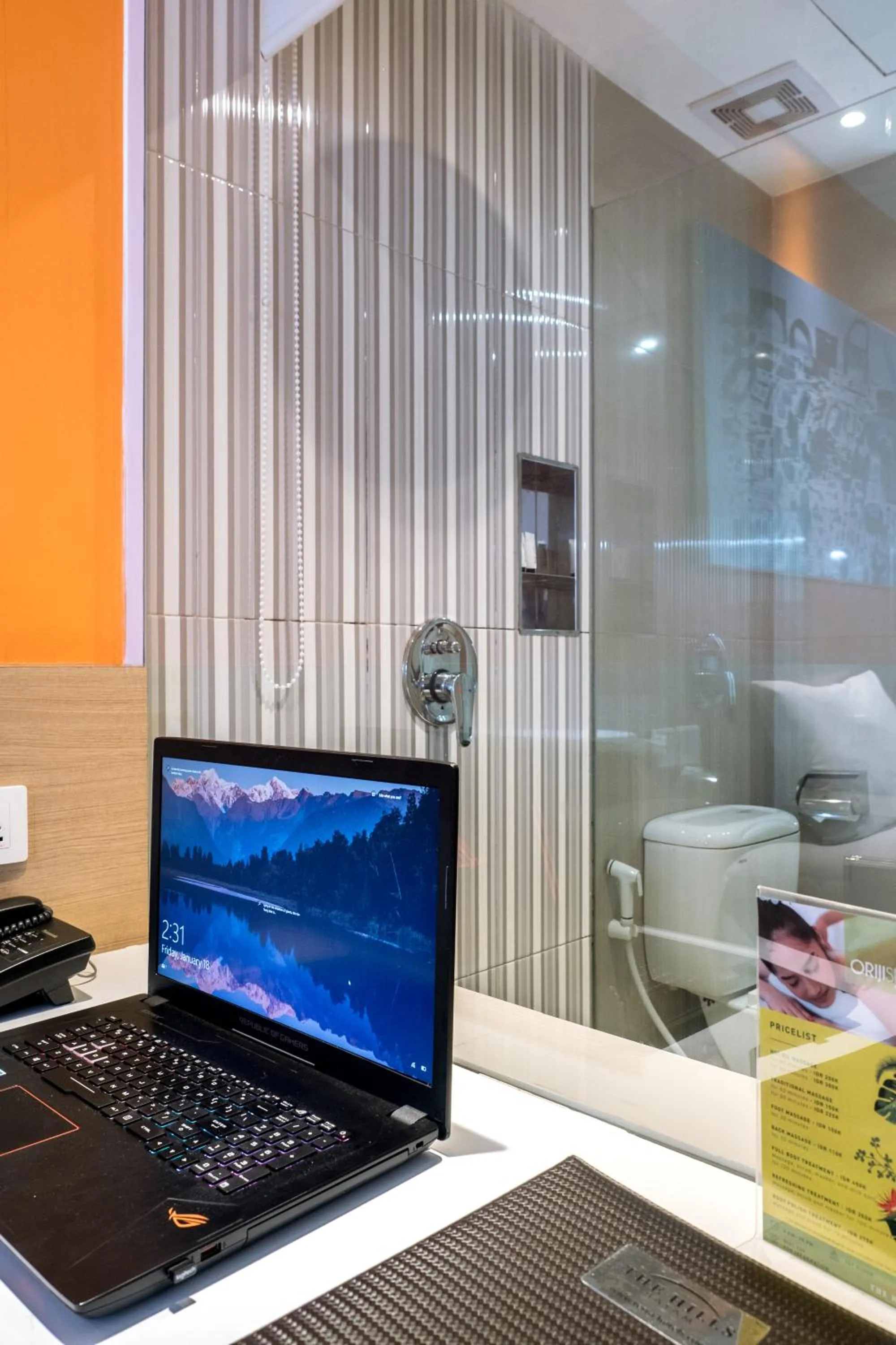 Shower in The Hills Batam