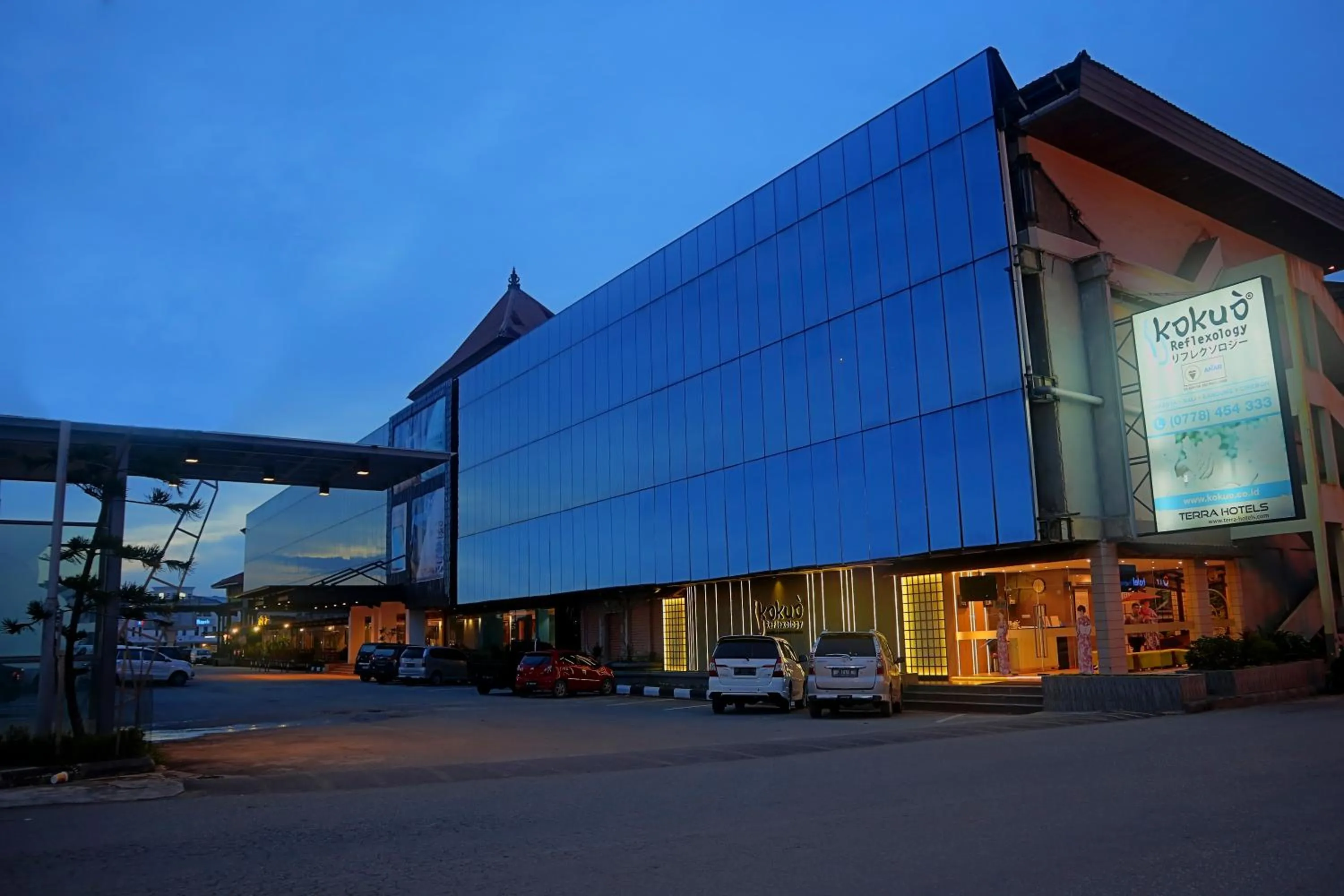 Facade/entrance in The Hills Batam