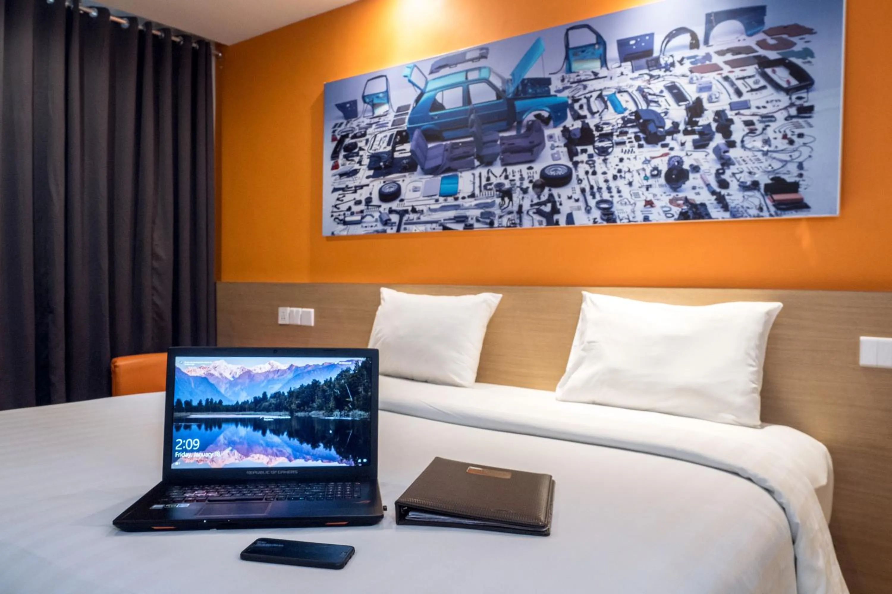 Photo of the whole room, Bed in The Hills Batam