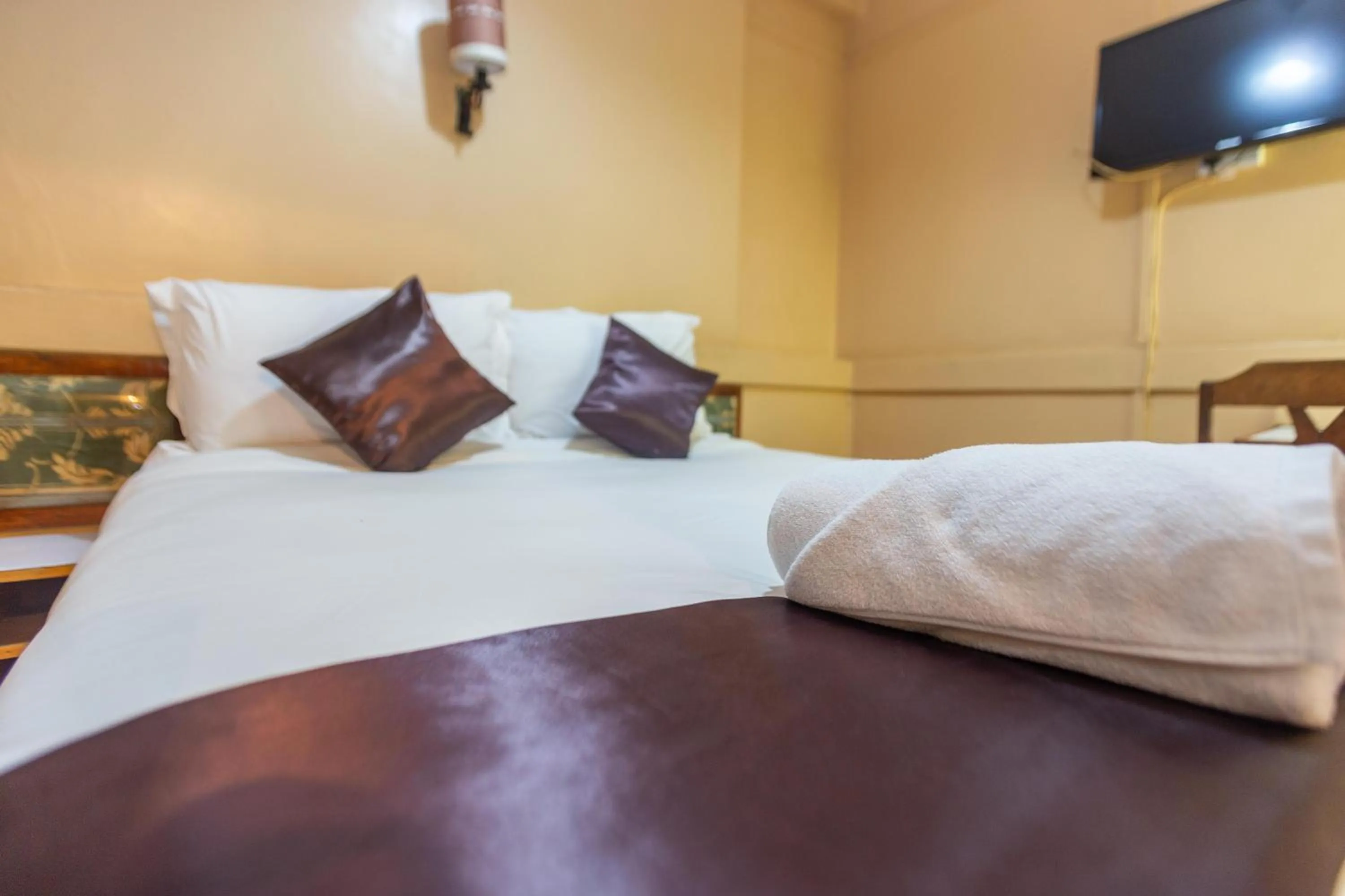 Bed in Impala Hotel Parklands