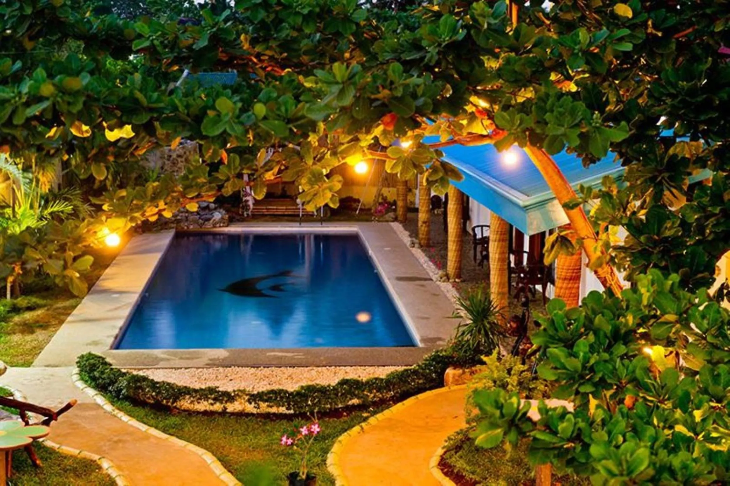 Swimming pool in Floral Villarosa