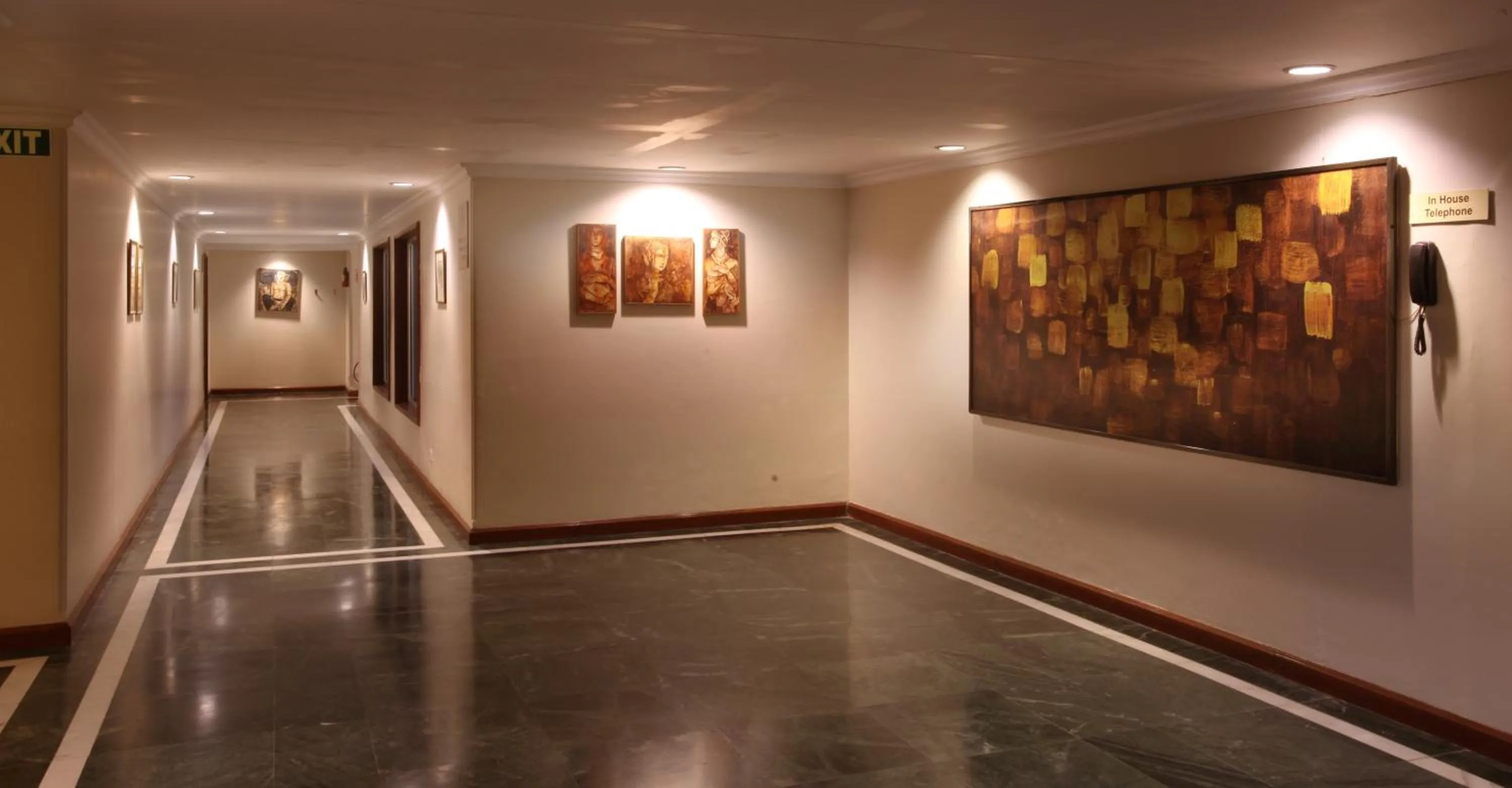 Hotel Express Residency-Jamnagar