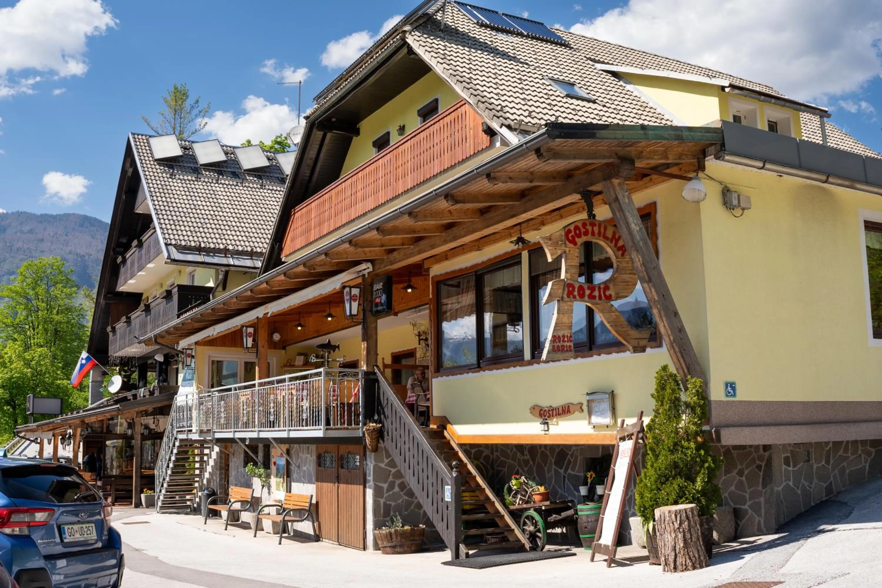 Restaurant/places to eat in Penzion Rožič