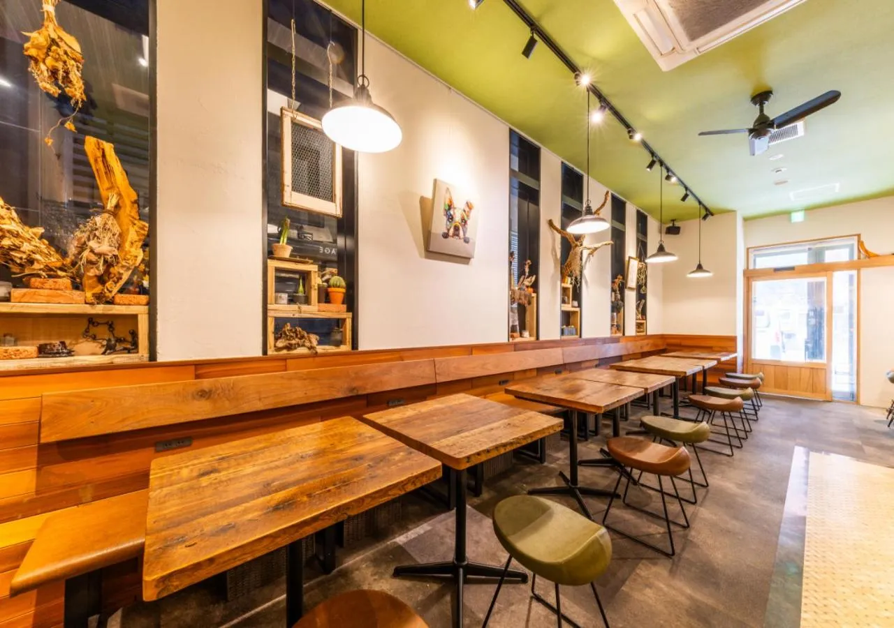 Restaurant/places to eat in APA Hotel Ginza Shintomicho Ekimae