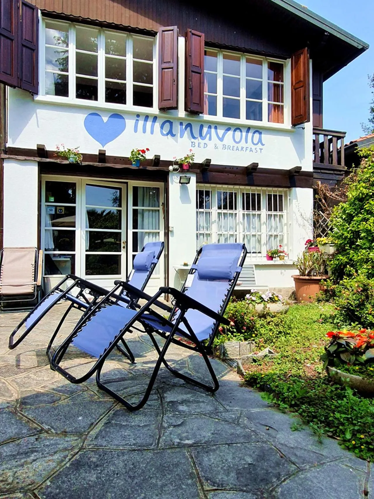 Property building in Villanuvola