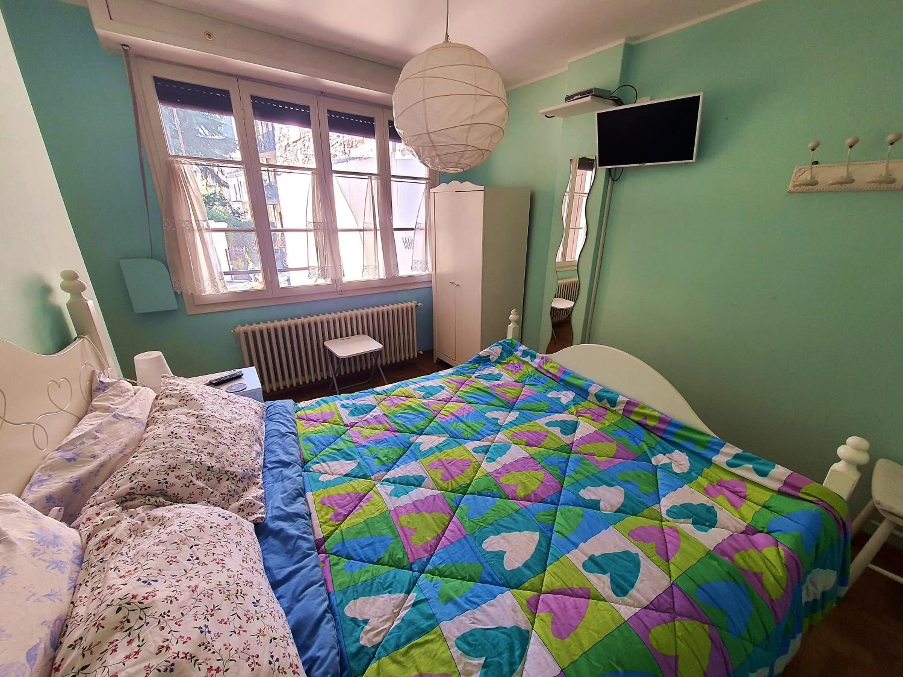 Photo of the whole room in Villanuvola