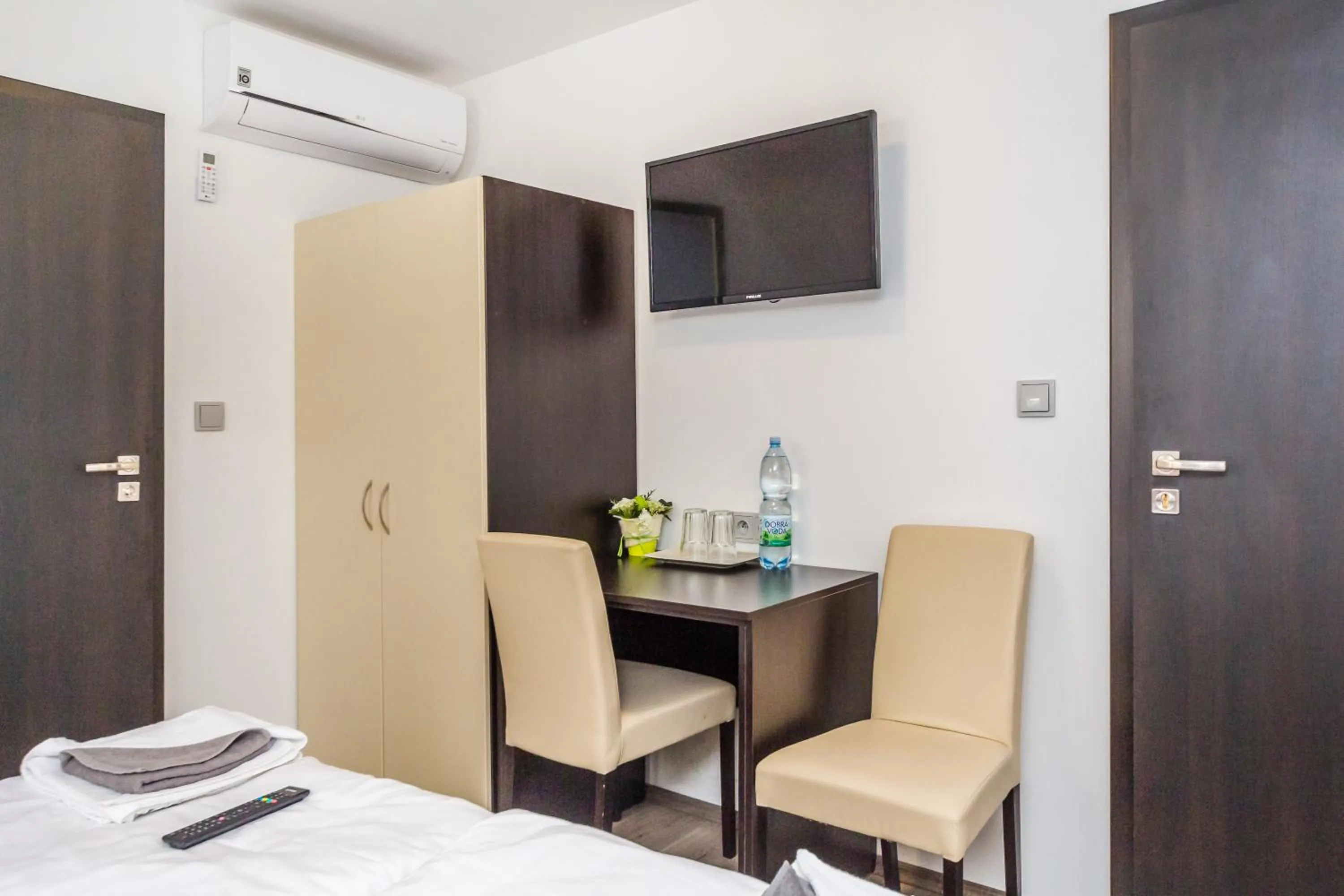 Photo of the whole room, Bed in Nová Hospoda - Hotel & Restaurant