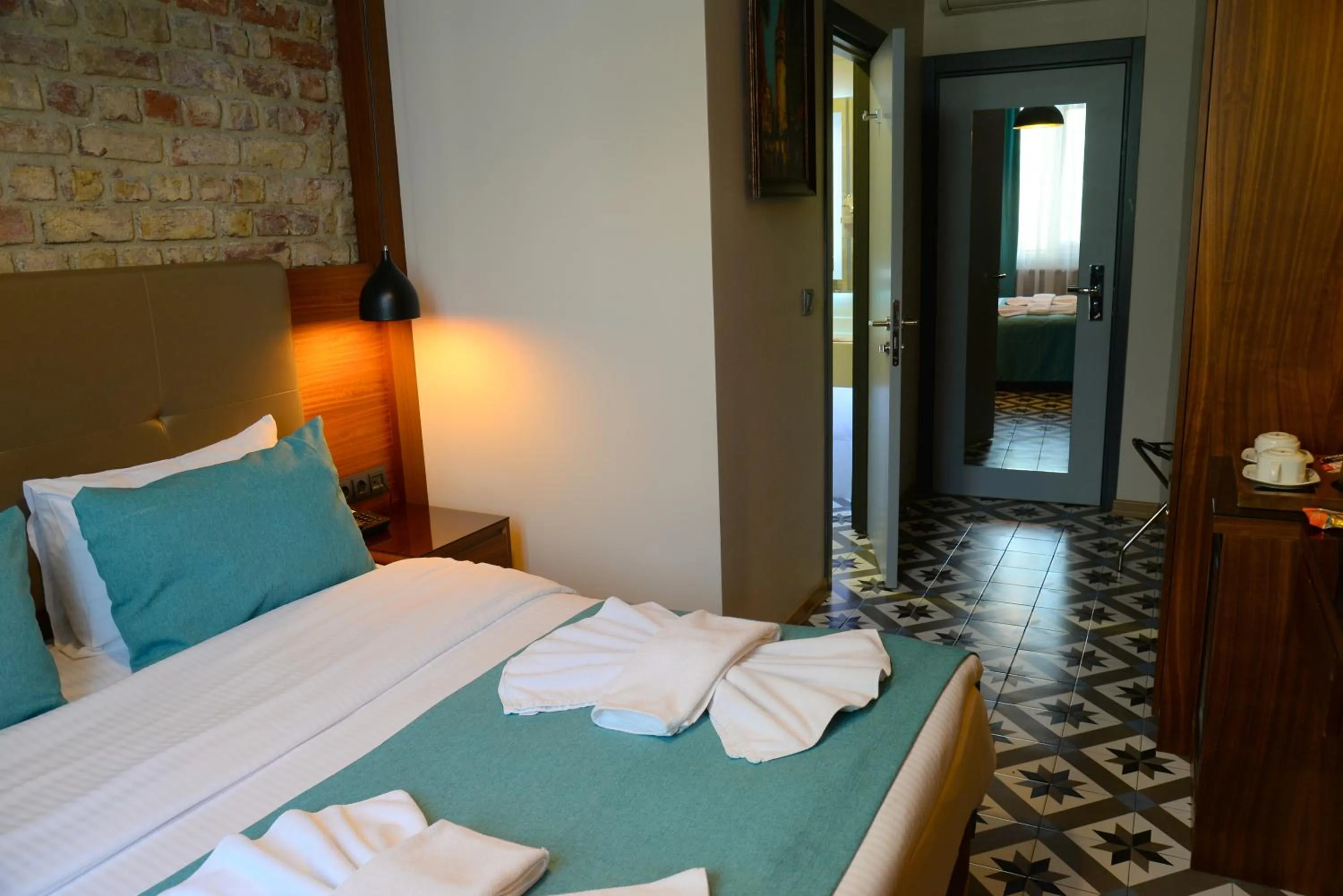 Bed in Pera Luna Residence