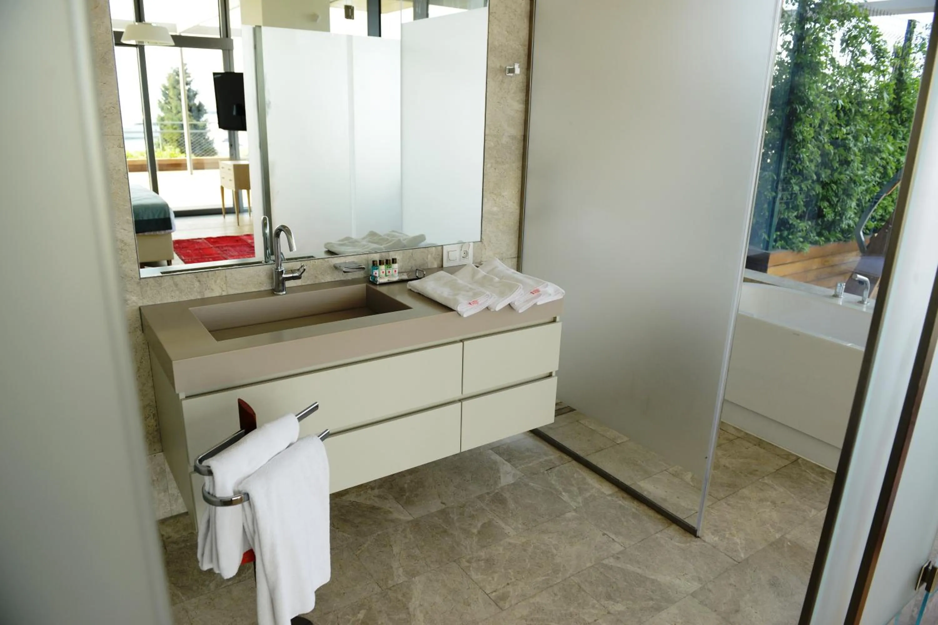 Bathroom in Ataköy Marina Park Hotel Residence