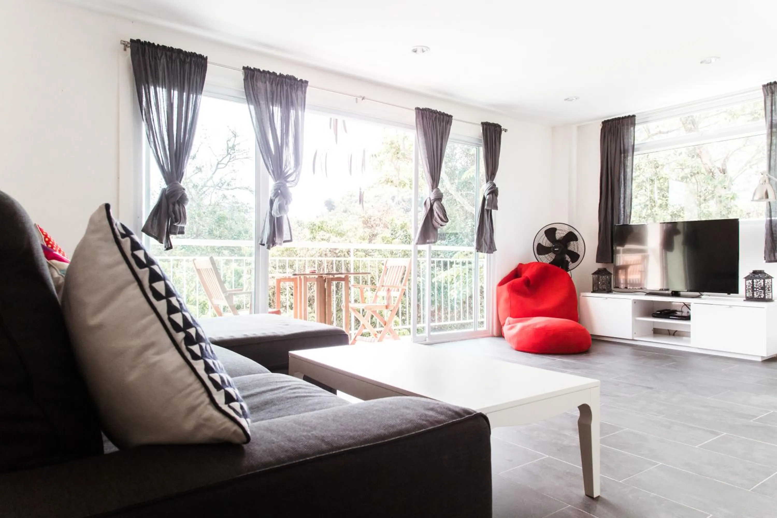 TV and multimedia in Pandora