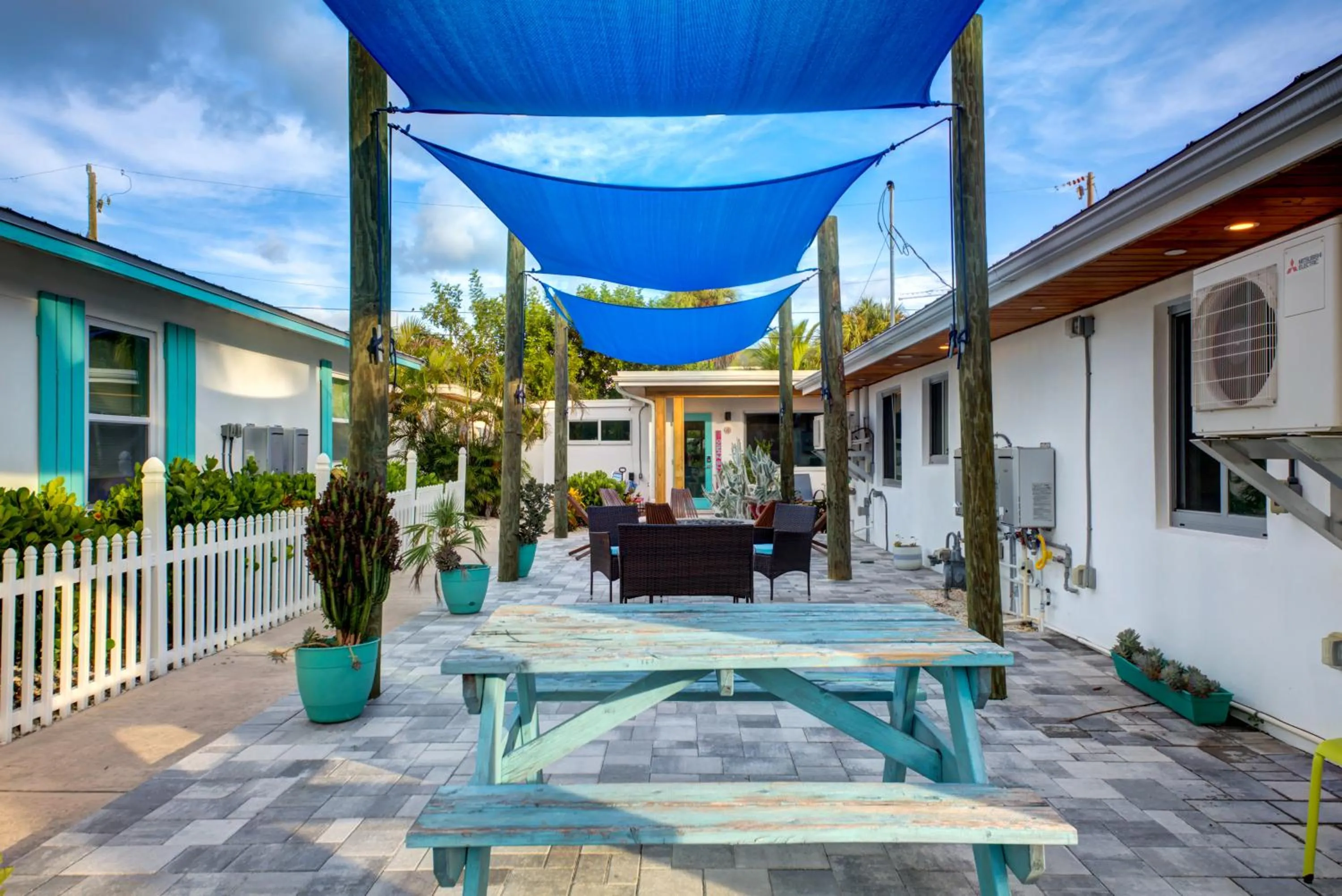 Property building in Casa Limonada Boutique Motel