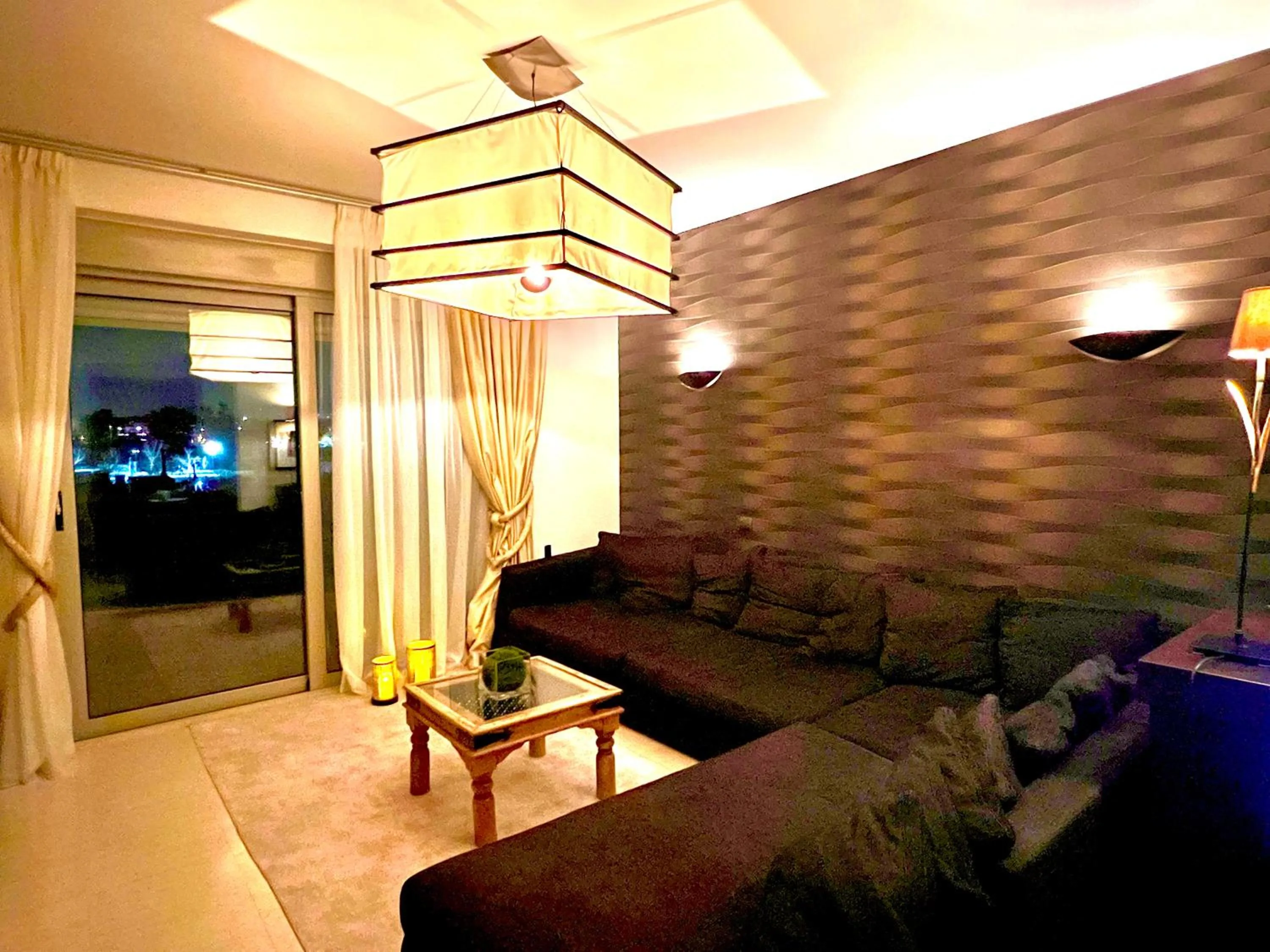 Marousi Luxury Apartment