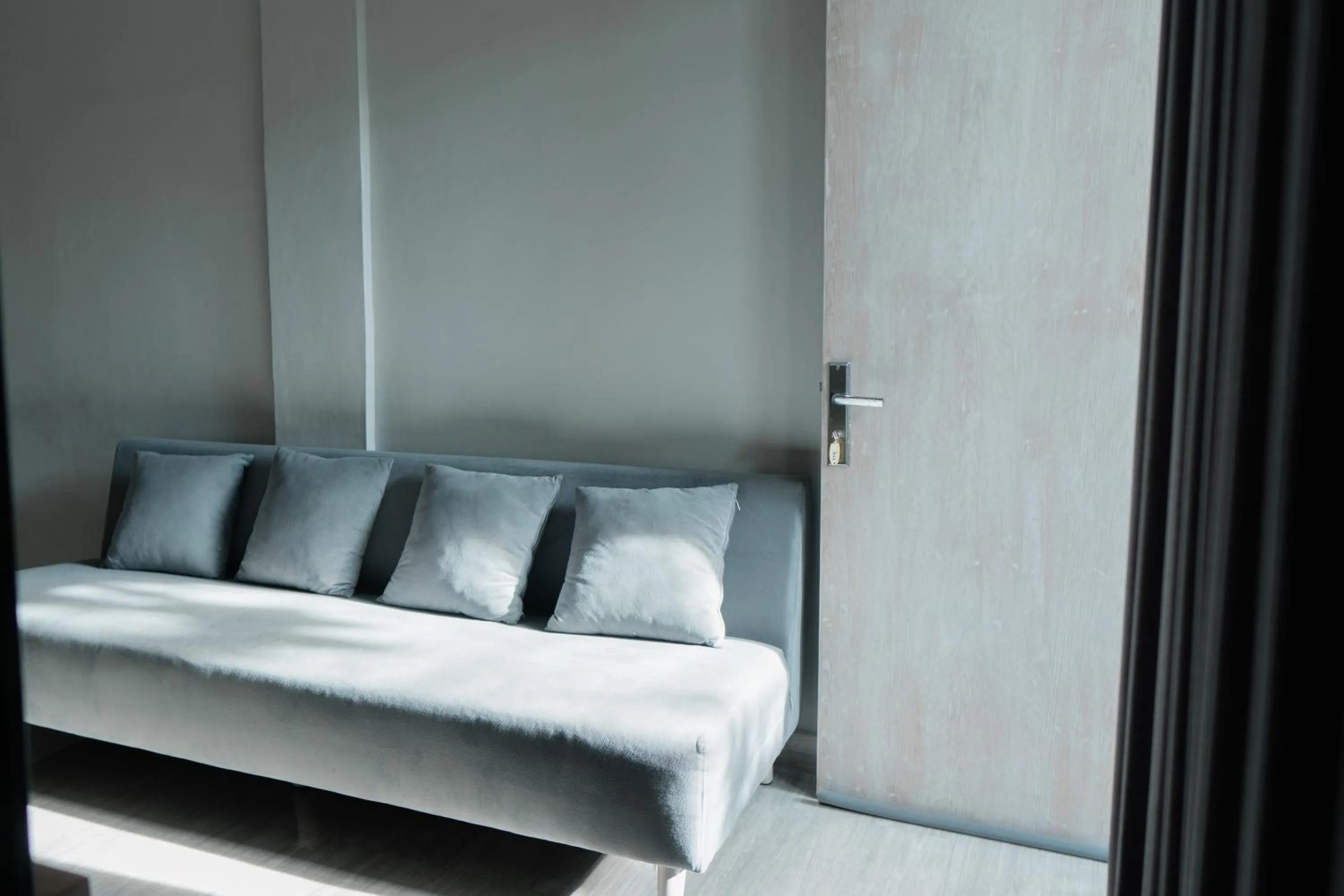 Living room, Bed in Gemini Star Hotel Kuta