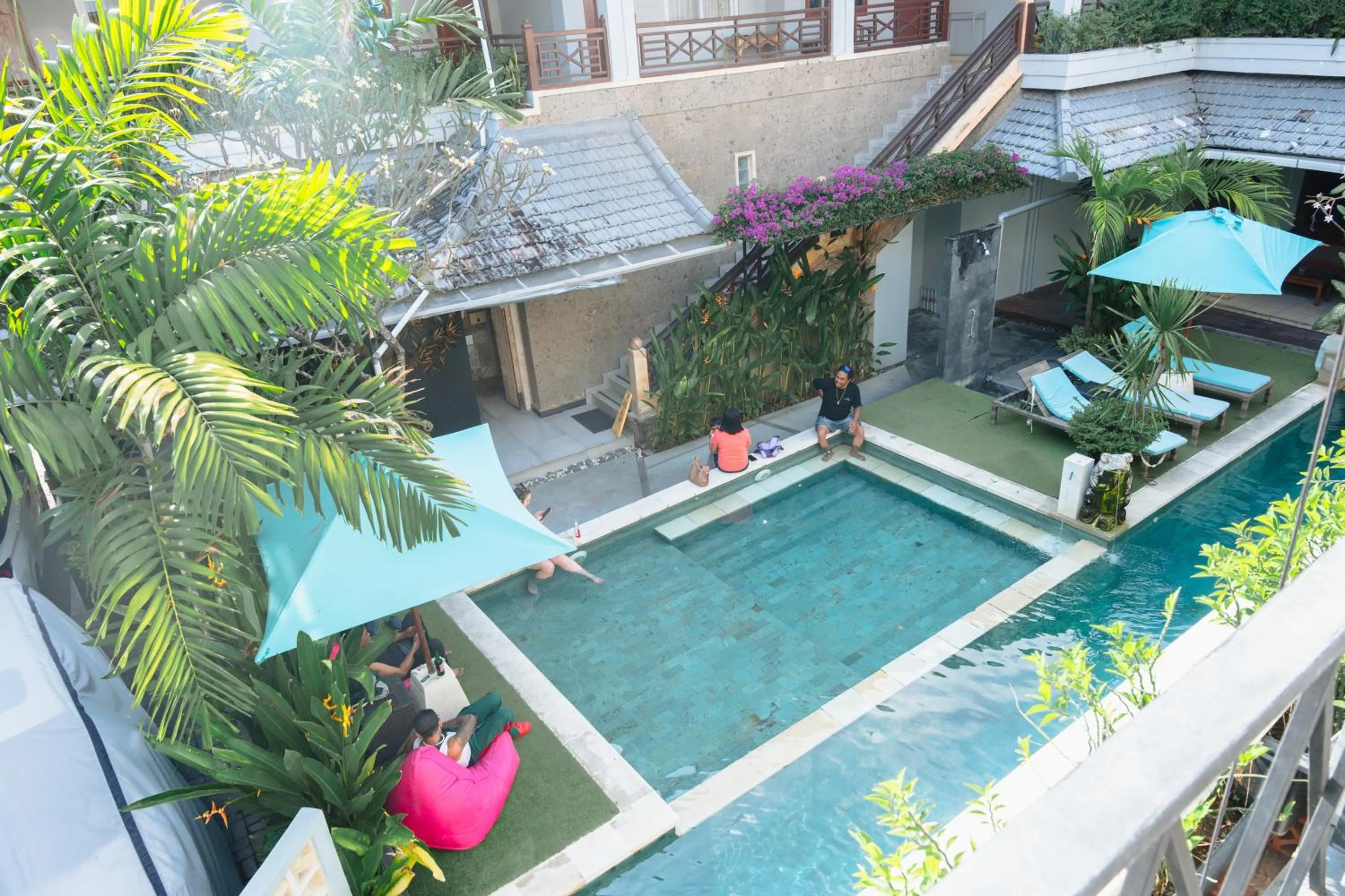 Swimming pool in Gemini Star Hotel Kuta