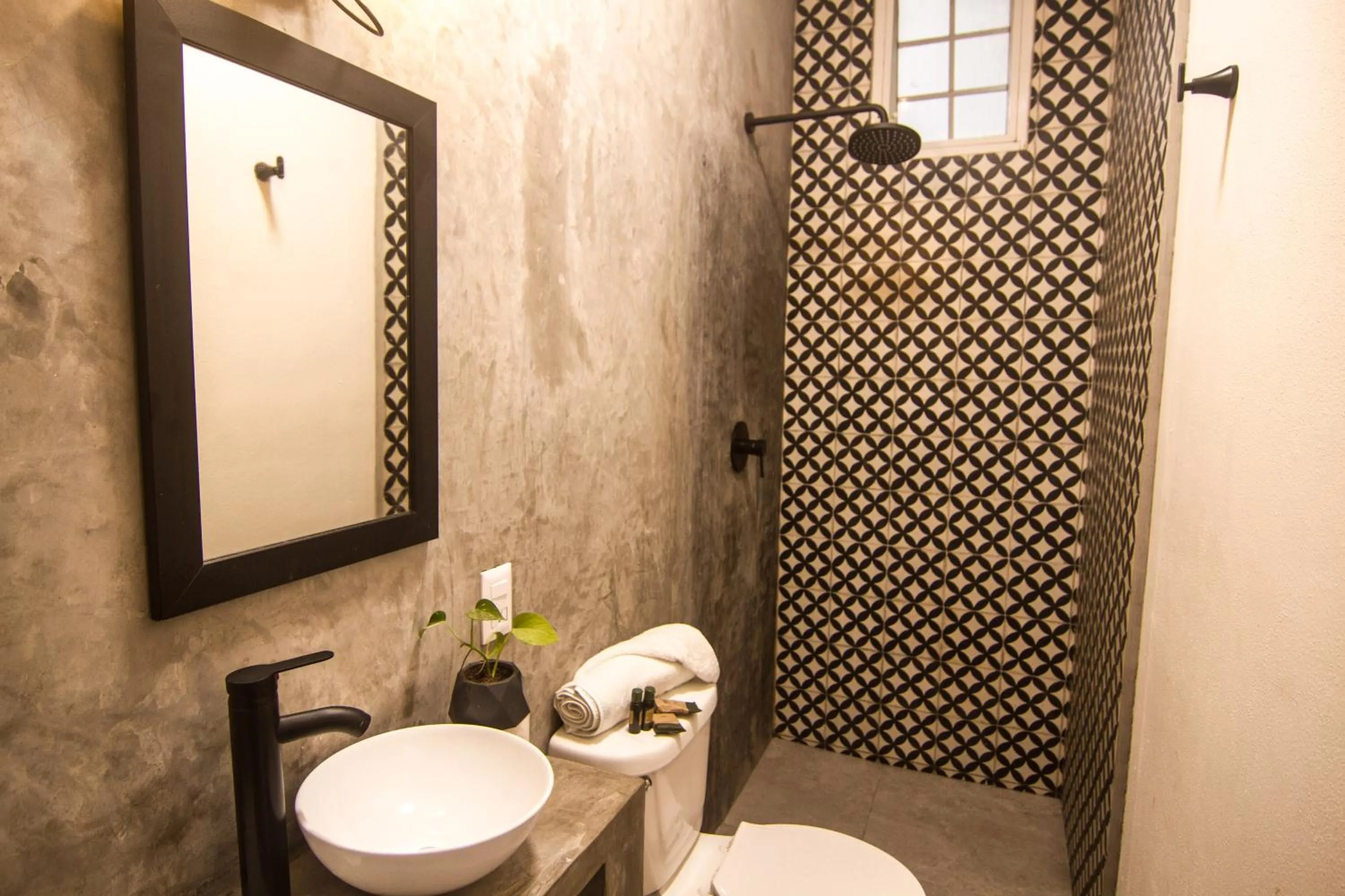 Shower in Villas Pura Chacala