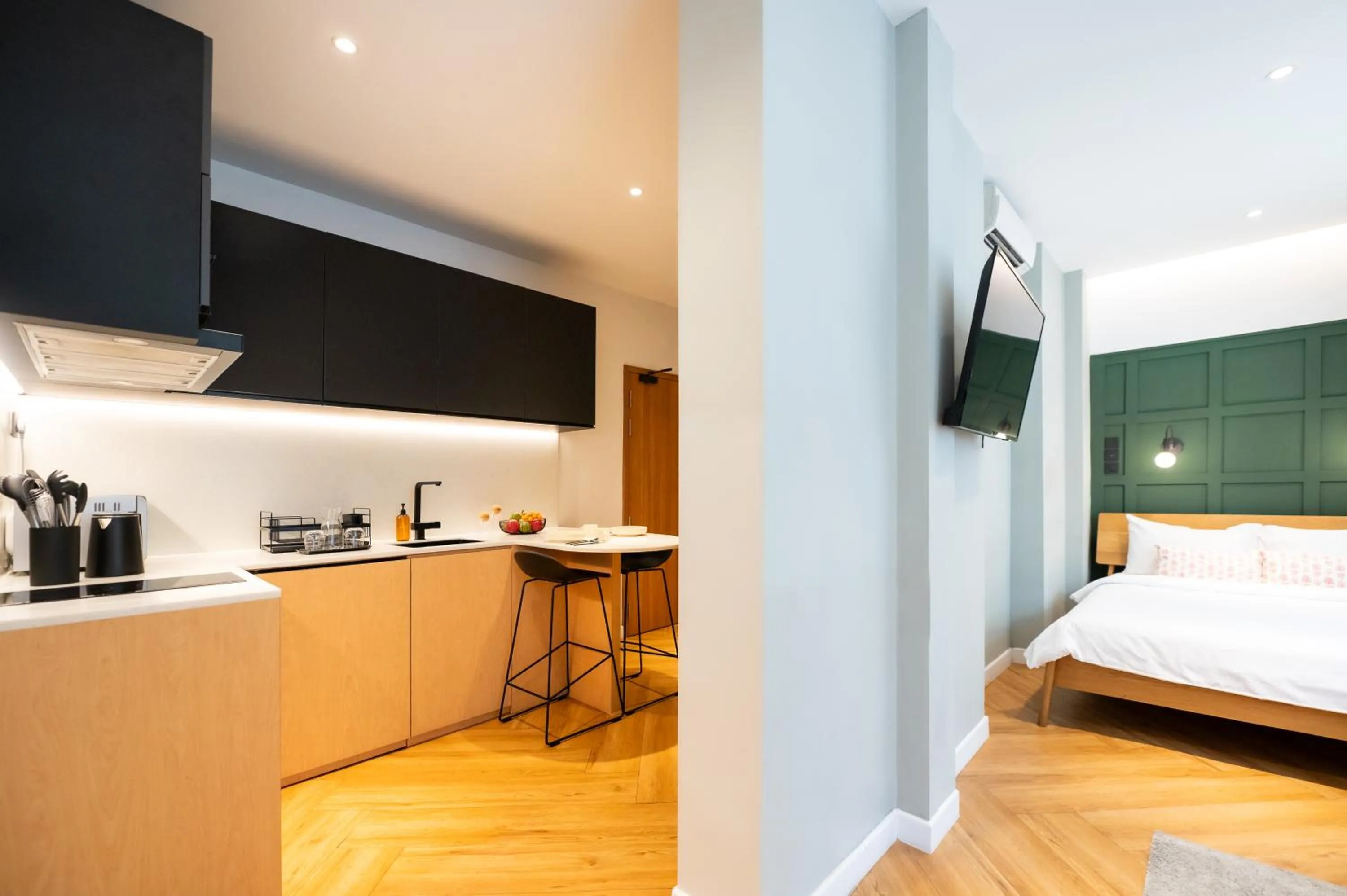 TV and multimedia, Bed in Habyt Cantonment - formerly Hmlet Cantonment