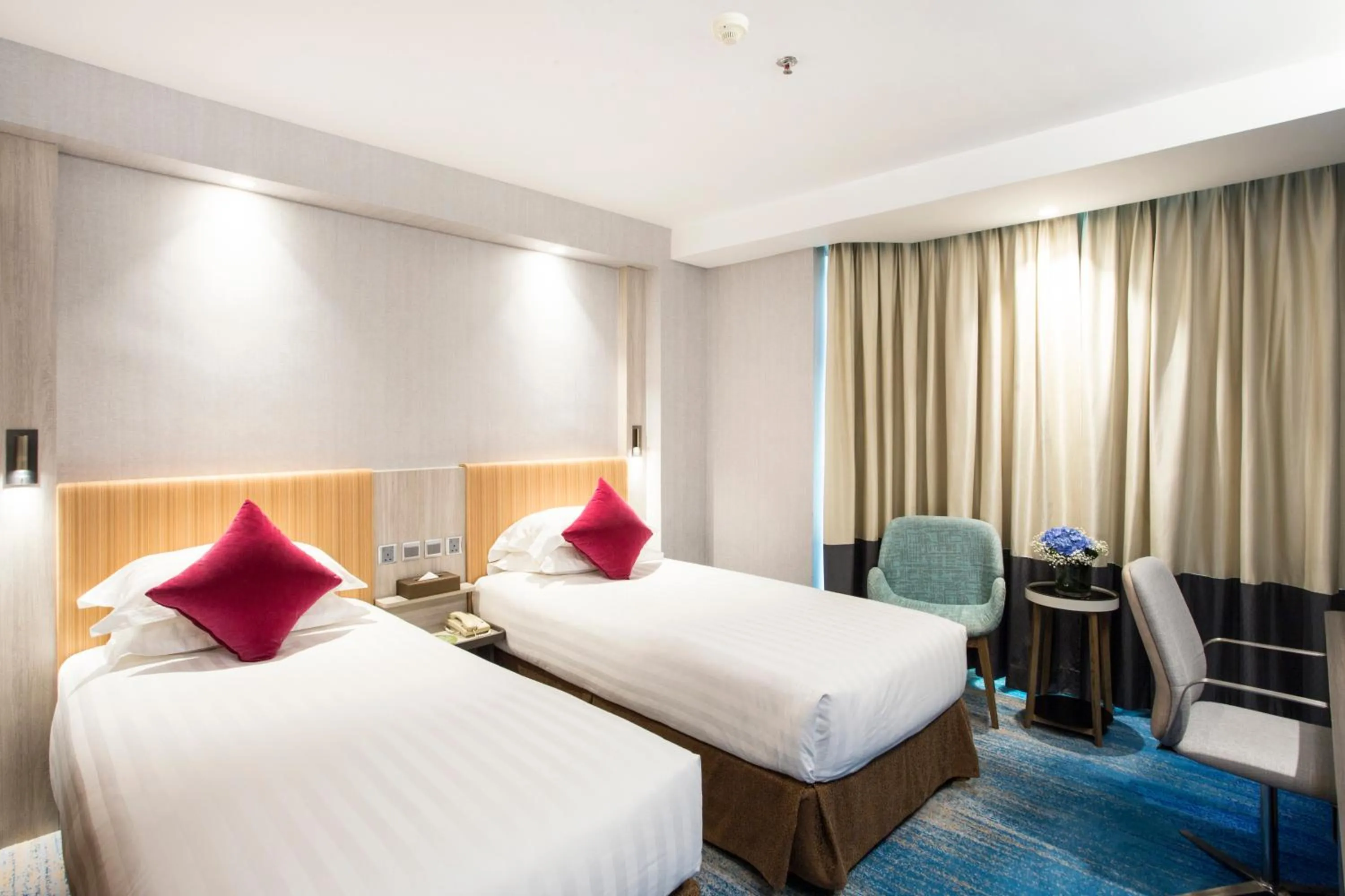 Bed in Wharney Hotel