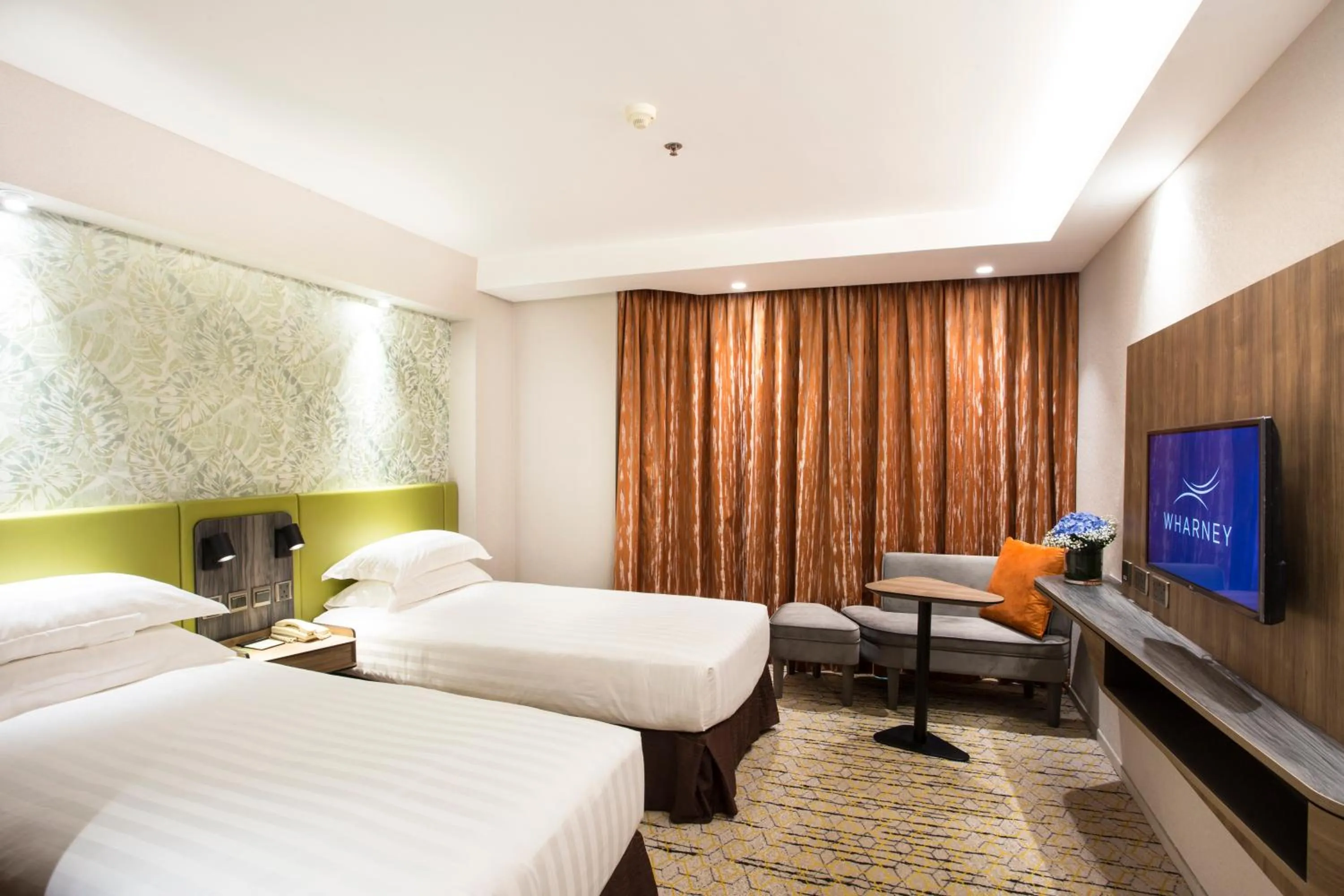 Bed in Wharney Hotel