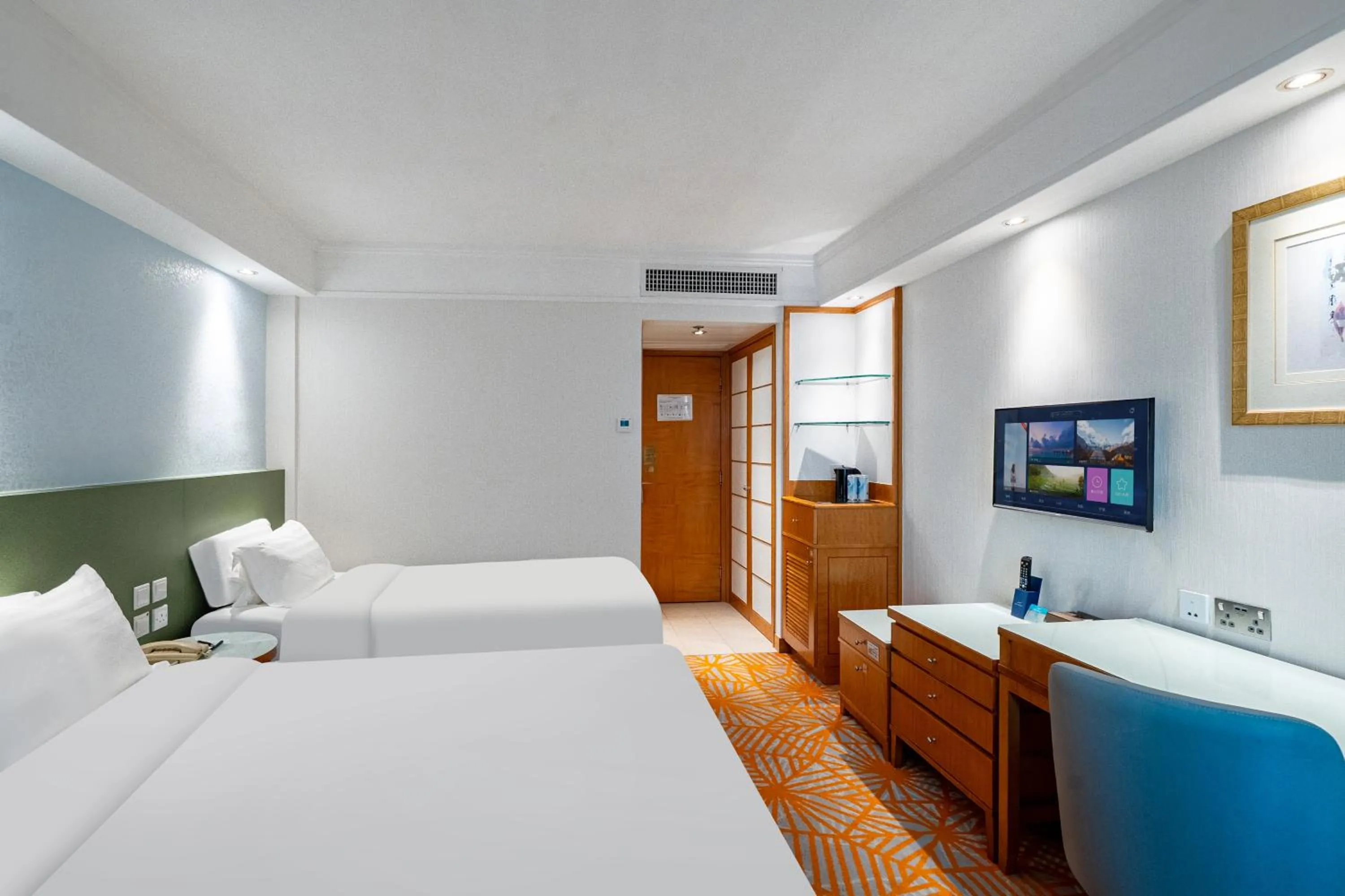 Bed in Wharney Hotel