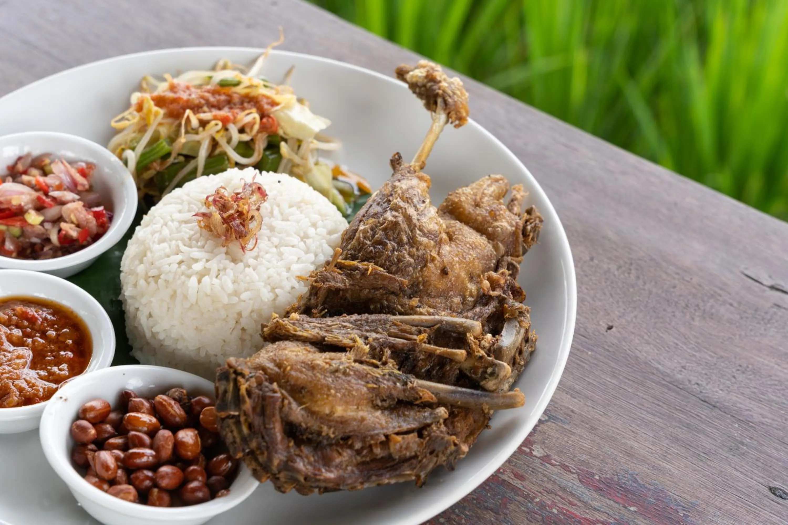 Food and drinks in Uma Sebatu Villa Ubud