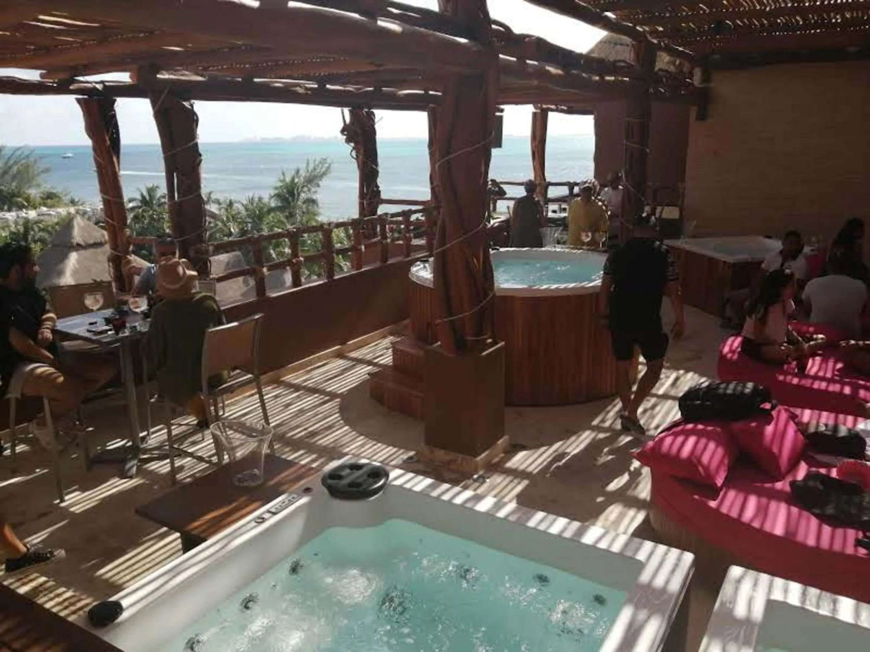 Solarium in Hotel Beló Isla Mujeres - All Inclusive - Sargassum Free