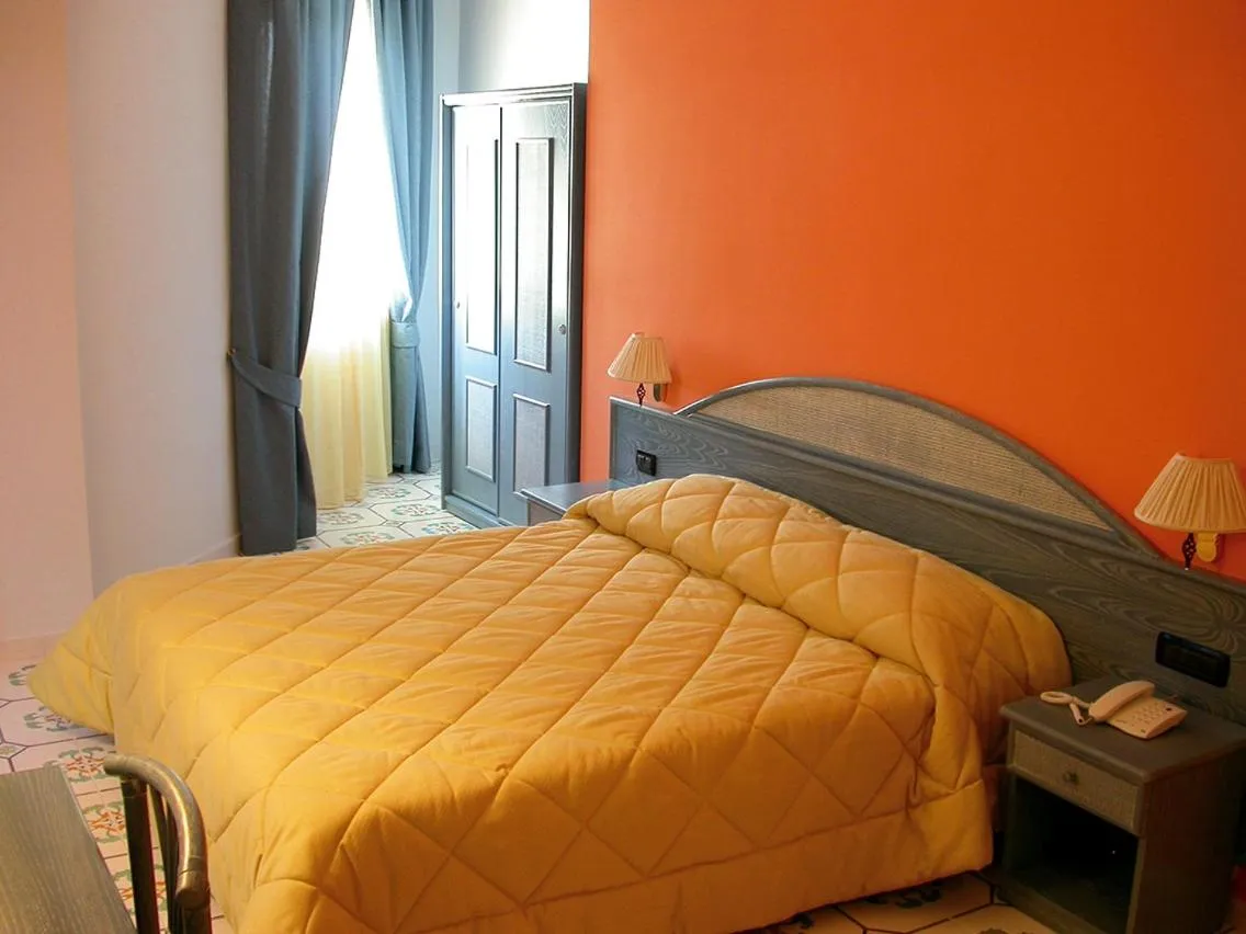 Bed in Hotel L' Anicrè