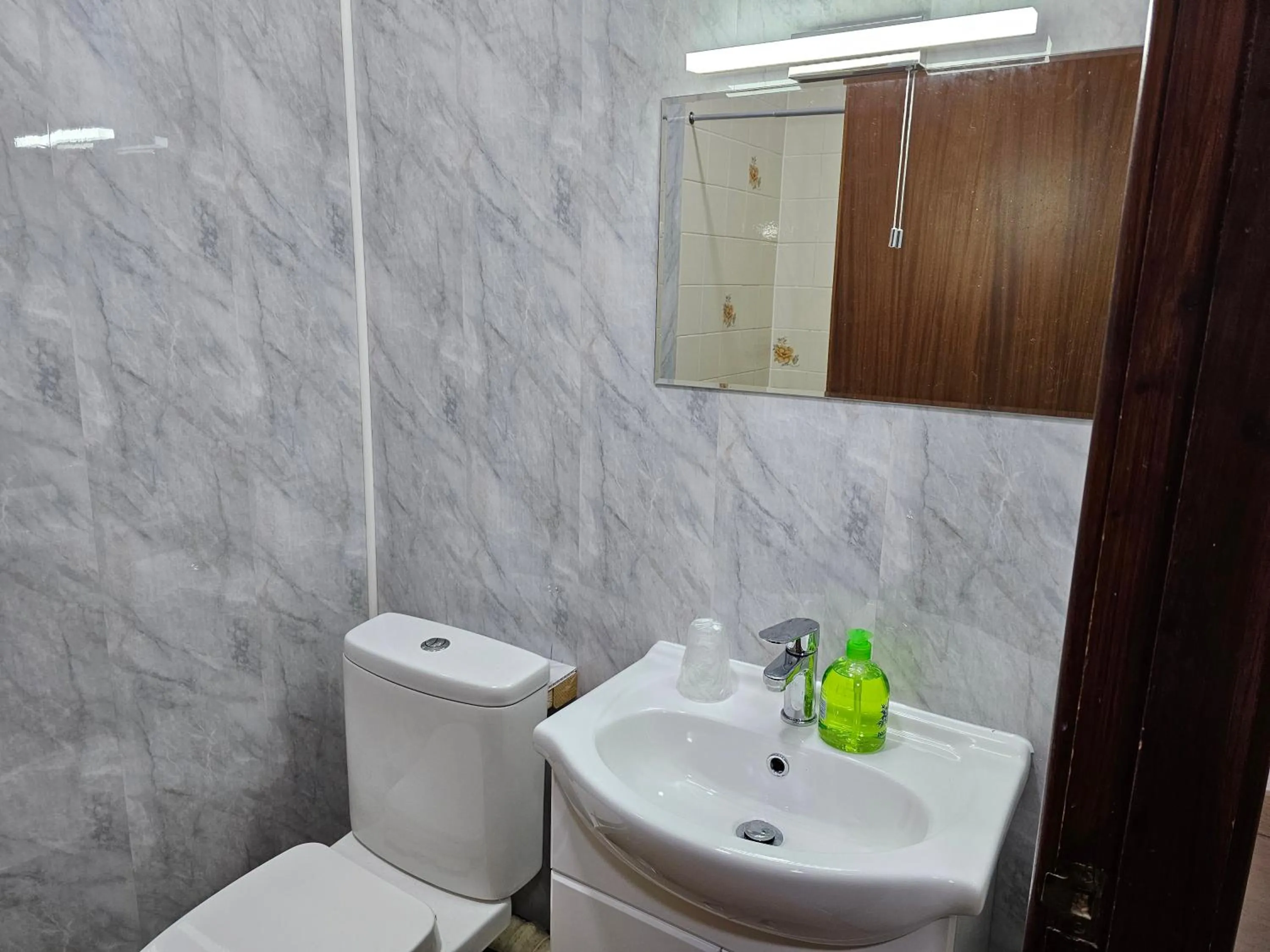 Bathroom in Collingwood Hotel