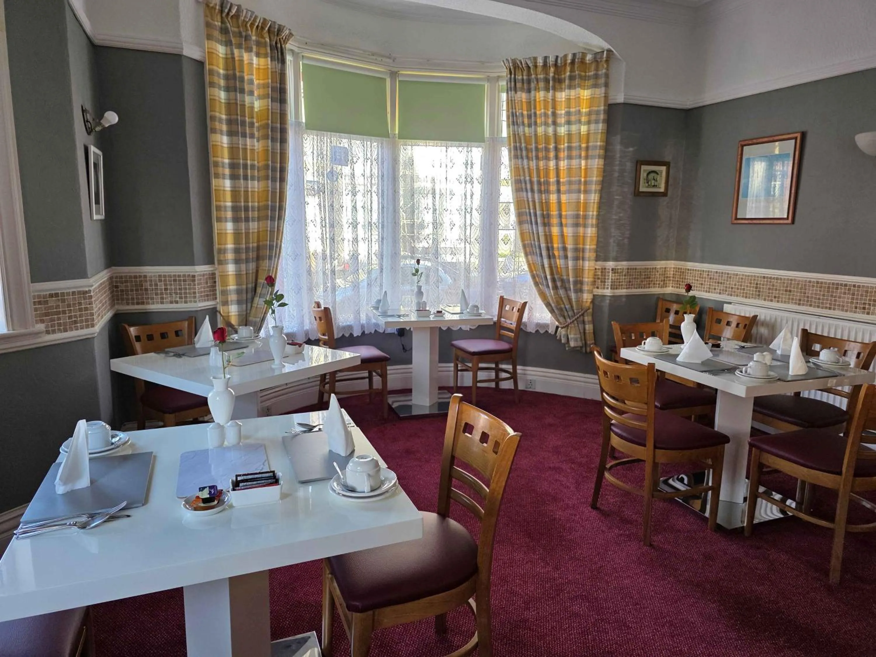 Restaurant/places to eat in Collingwood Hotel