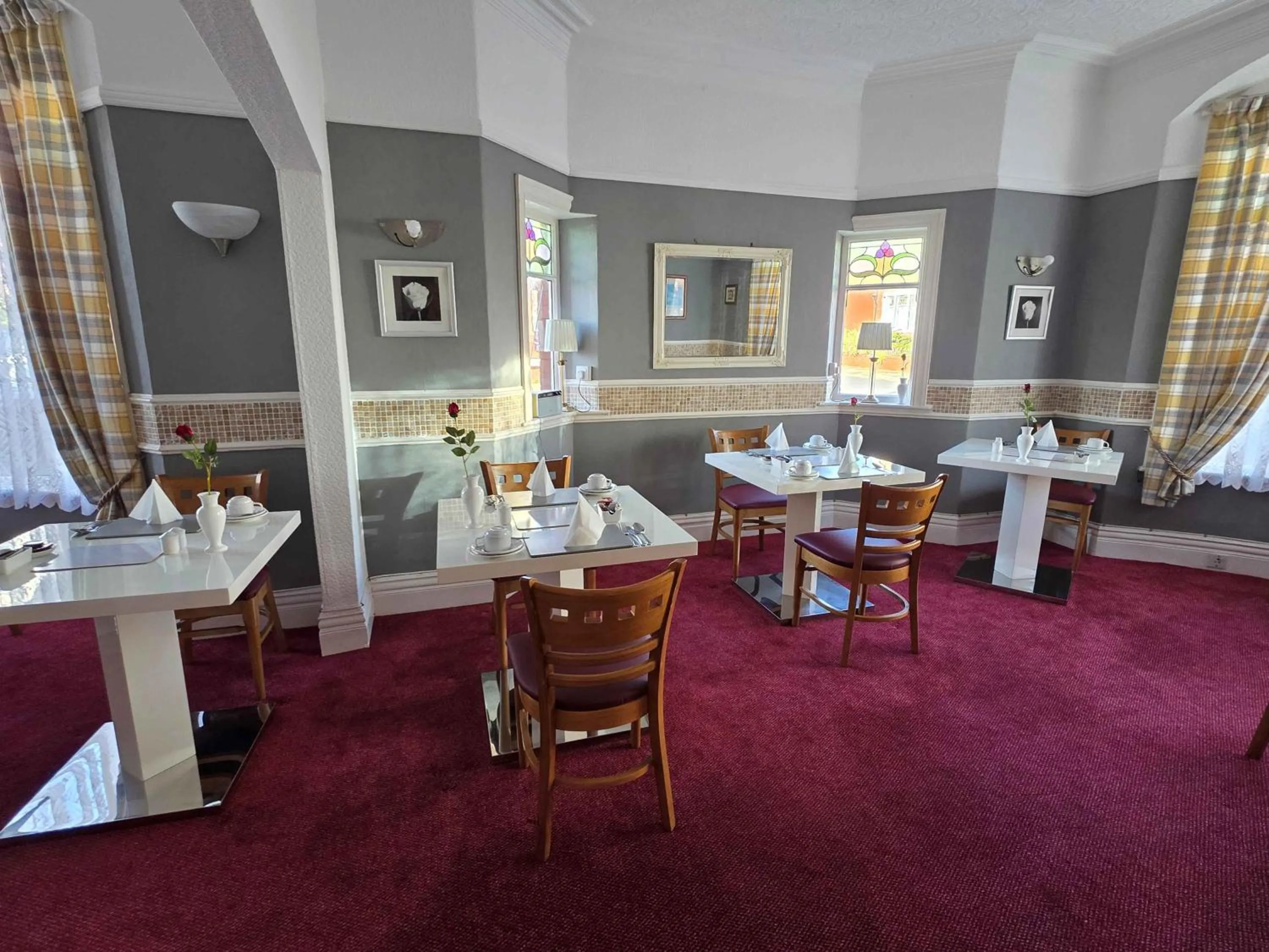 Restaurant/places to eat in Collingwood Hotel