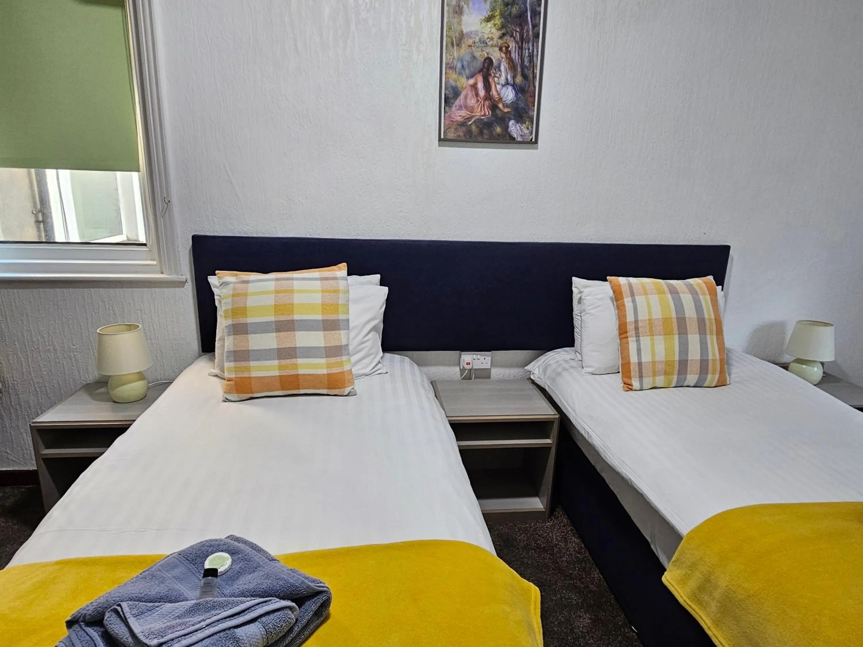 Bedroom, Bed in Collingwood Hotel