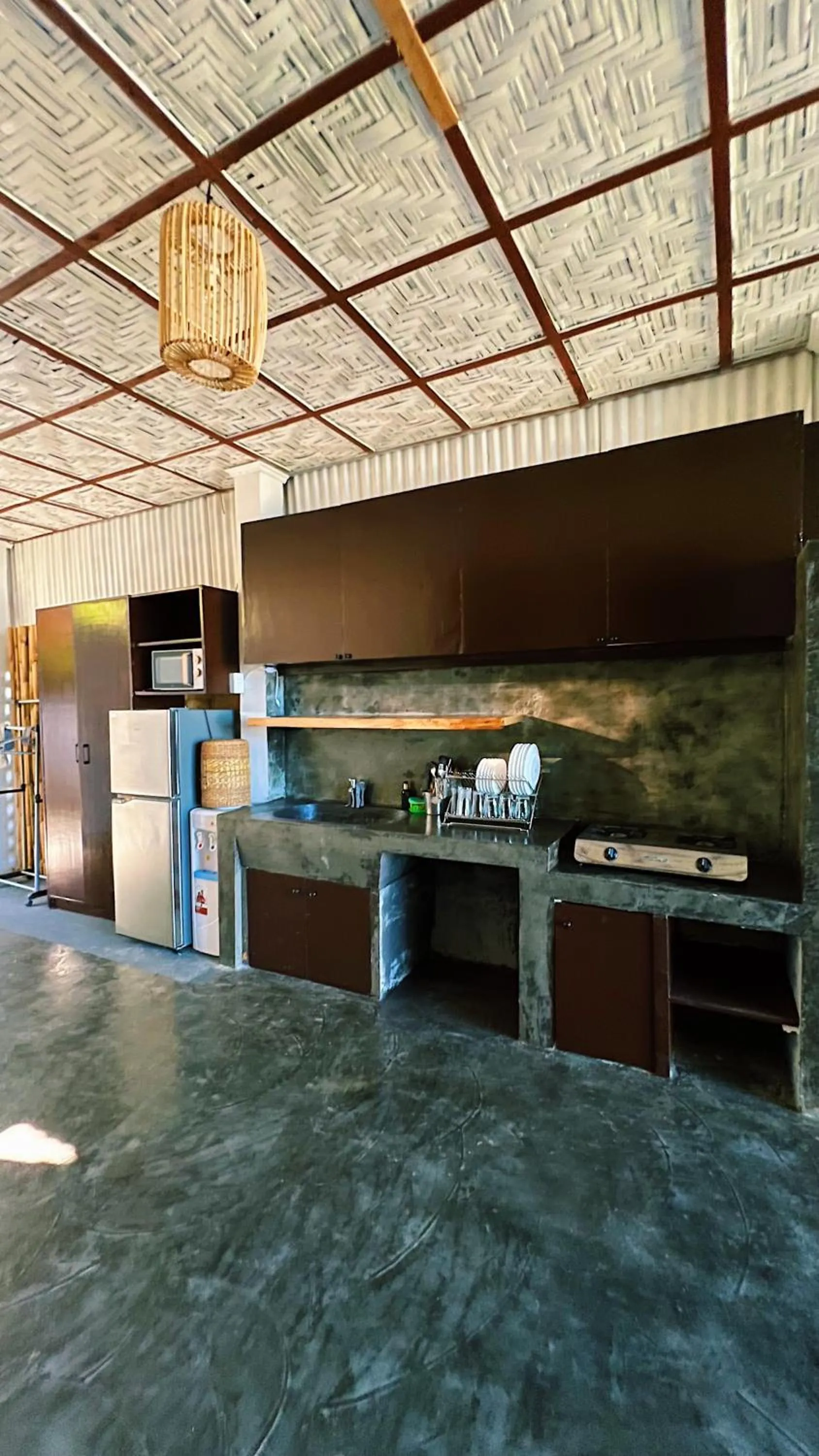 Kitchen or kitchenette in Happiness Beach Resort Siargao