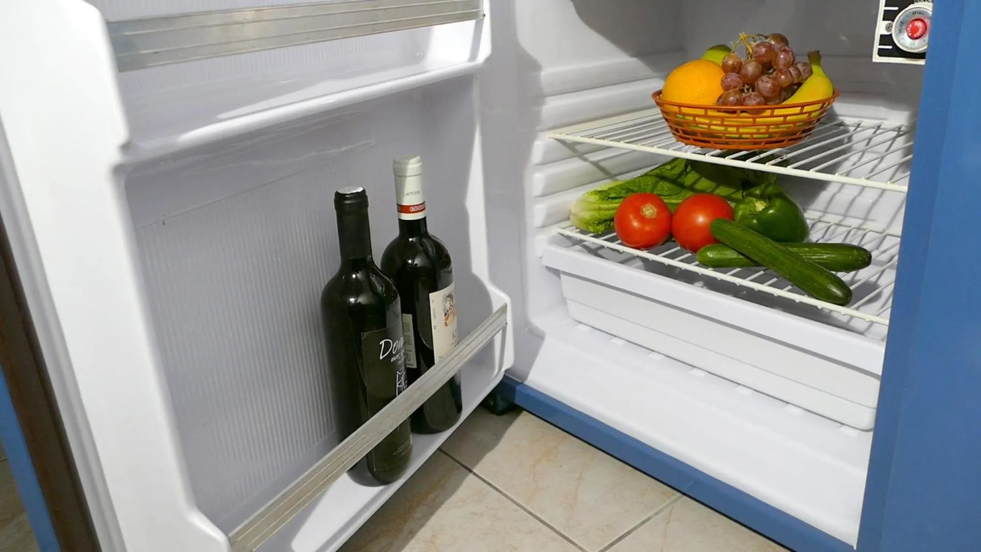 Food in Christi Apartments