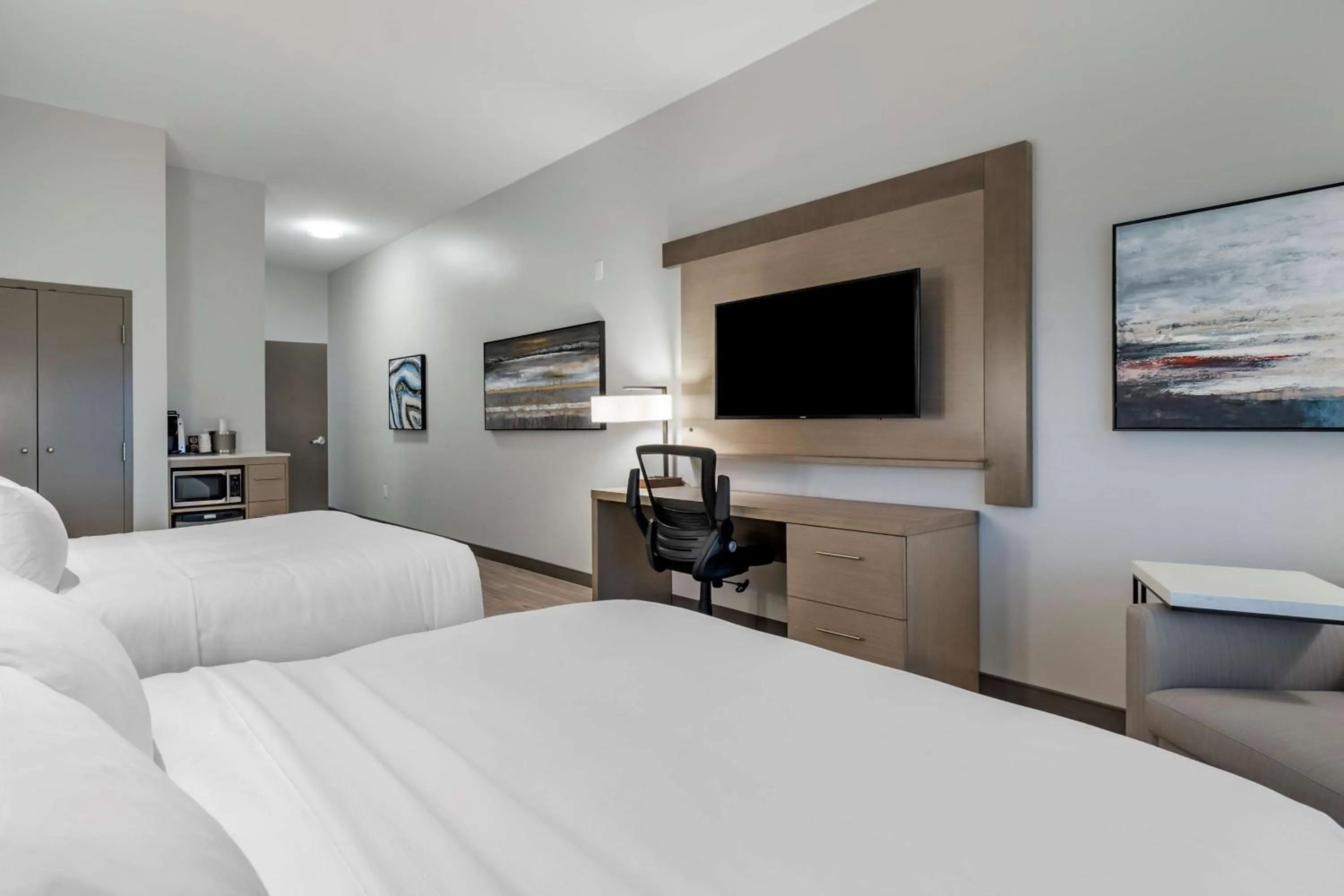 Bedroom, Bed in Best Western Premier Prince Albert