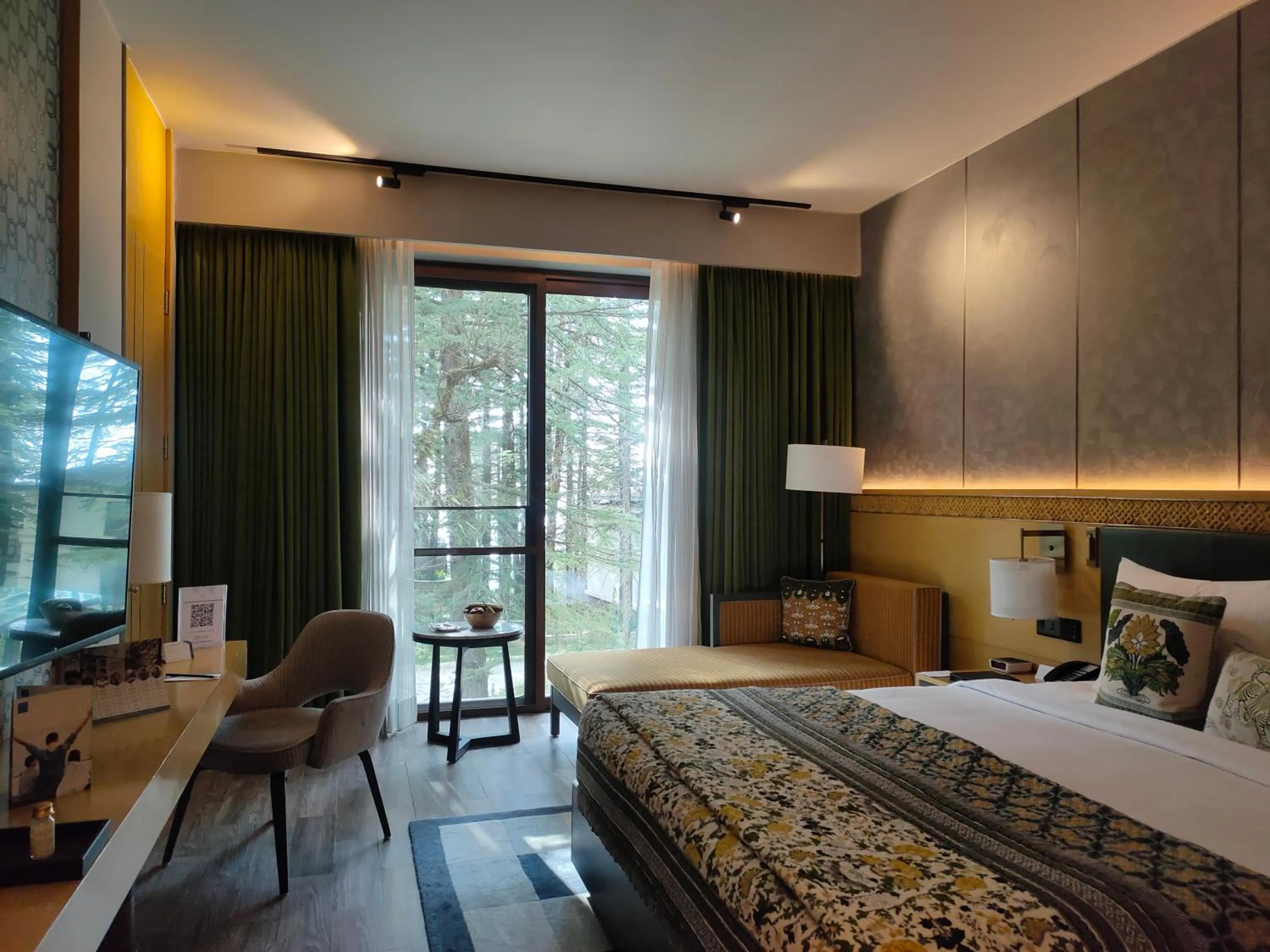 Photo of the whole room, Bed in Hyatt Regency Dharamshala Resort