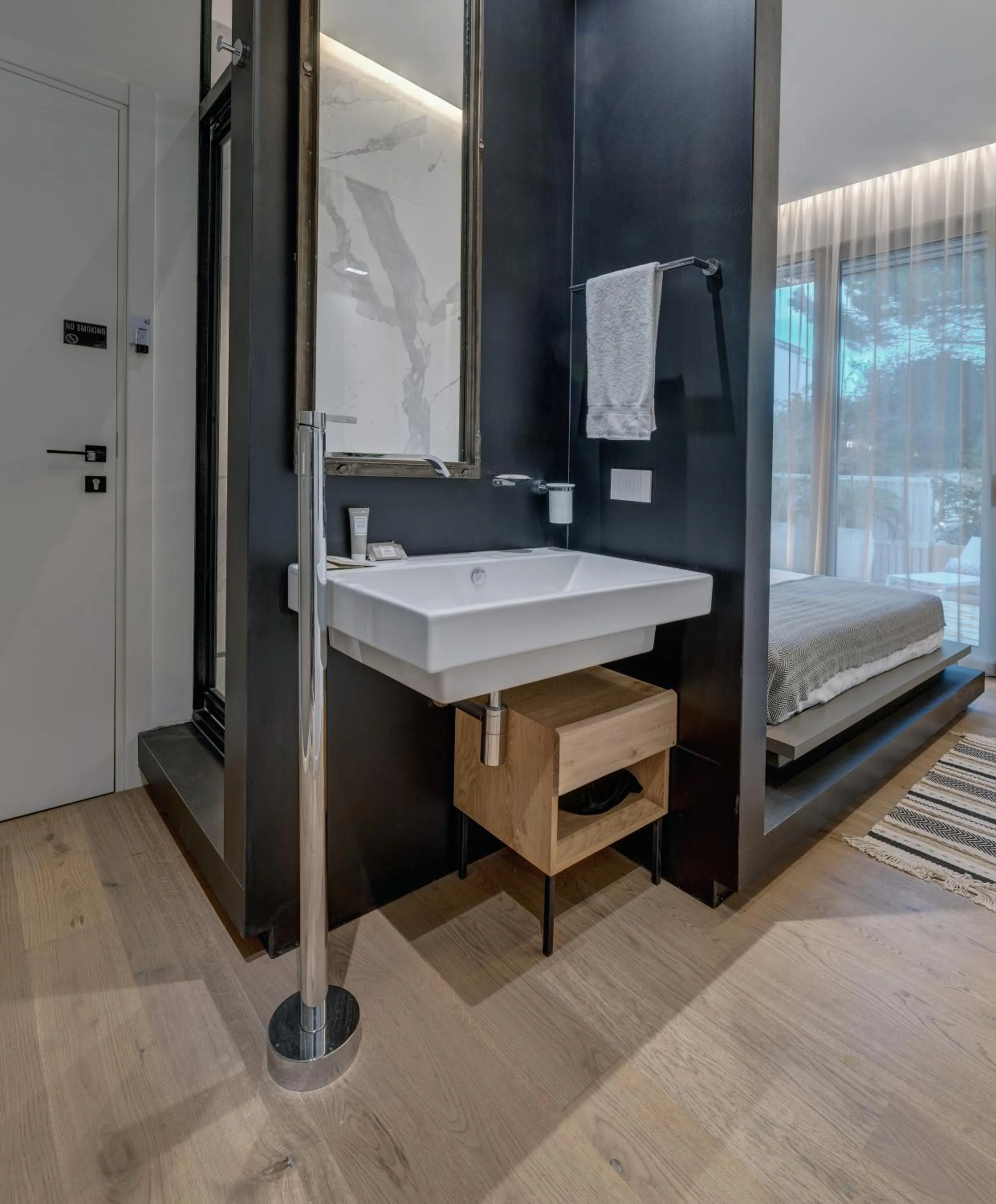 Bedroom, Bed in Le Palmette Suites