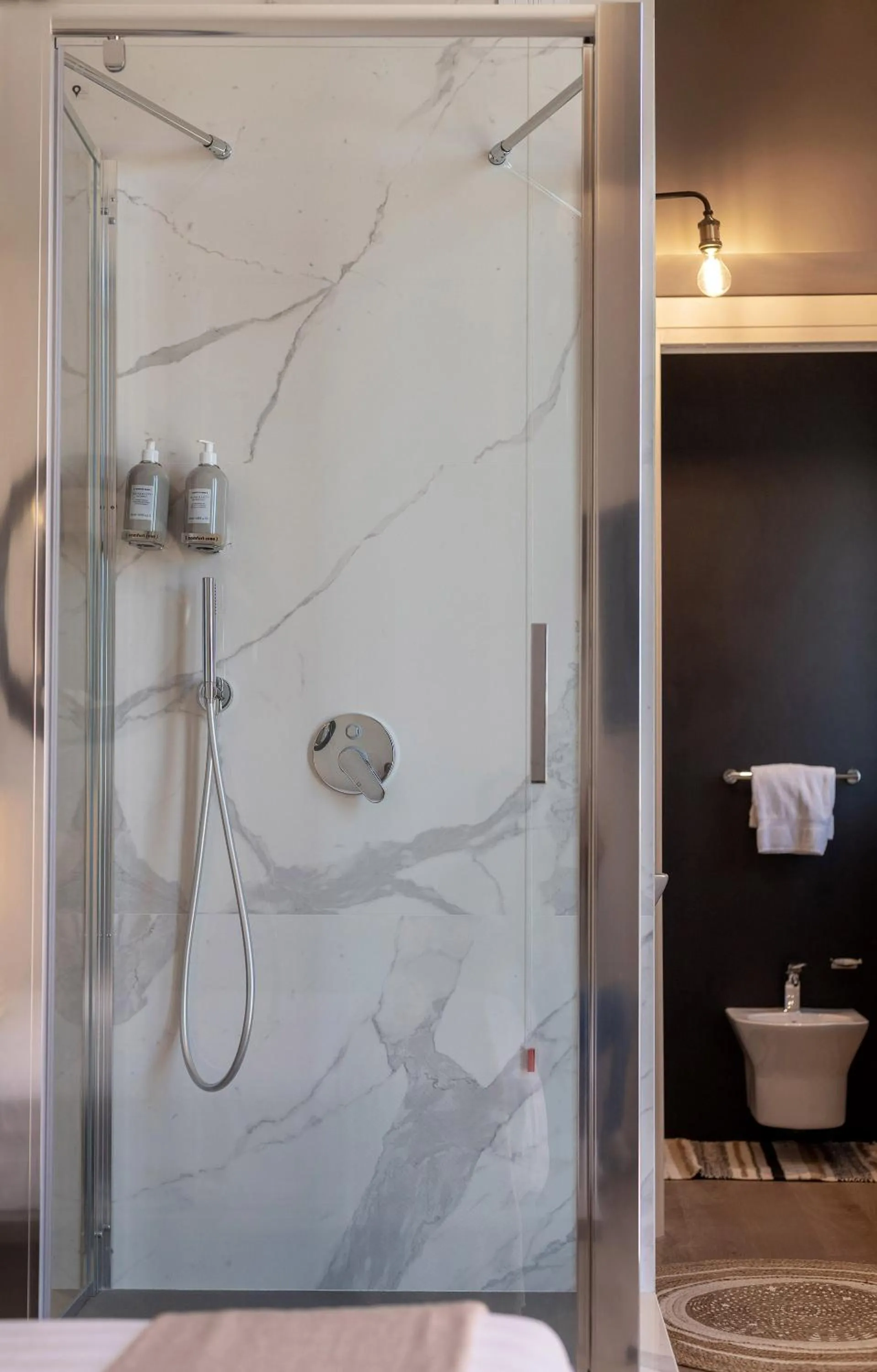 Shower in Le Palmette Suites