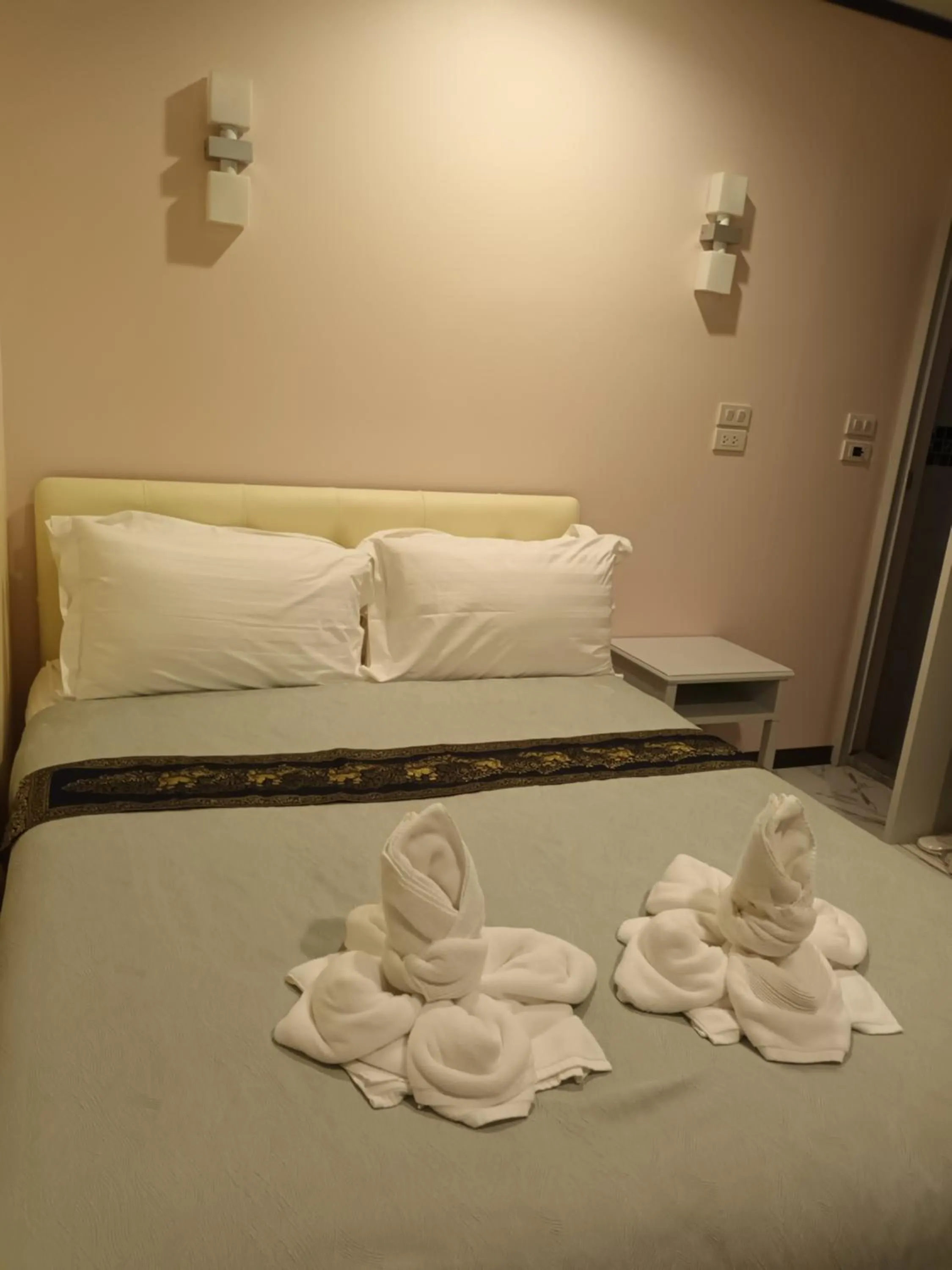 Bed in Cana Boutique Hotel