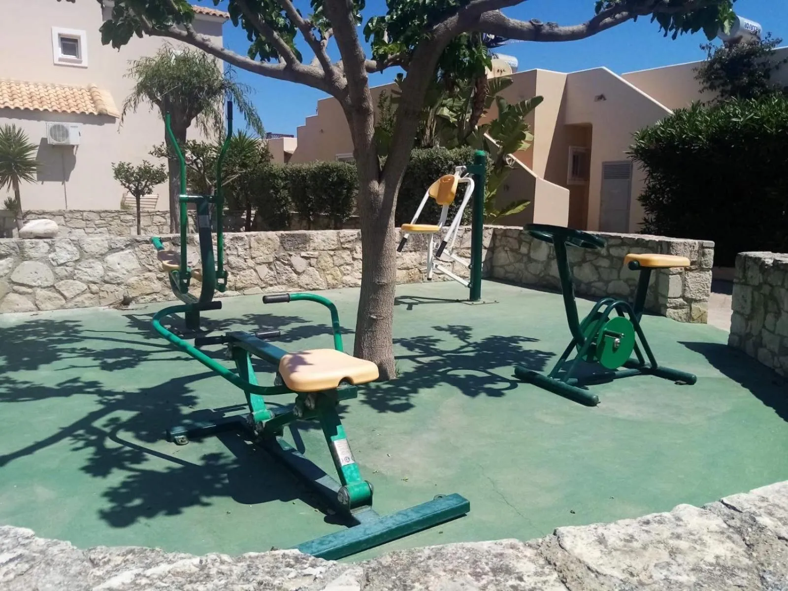 Fitness centre/facilities in Azure Beach Villas