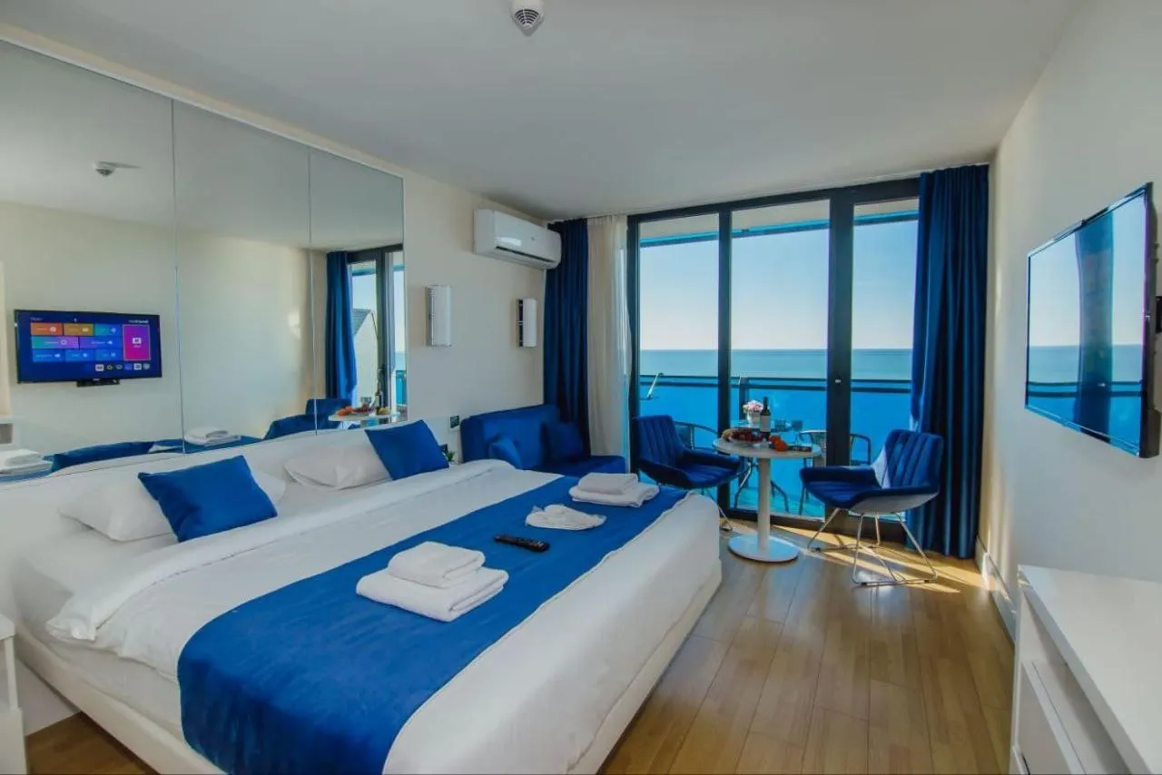 Bed in Royal Sea Breeze Apartments